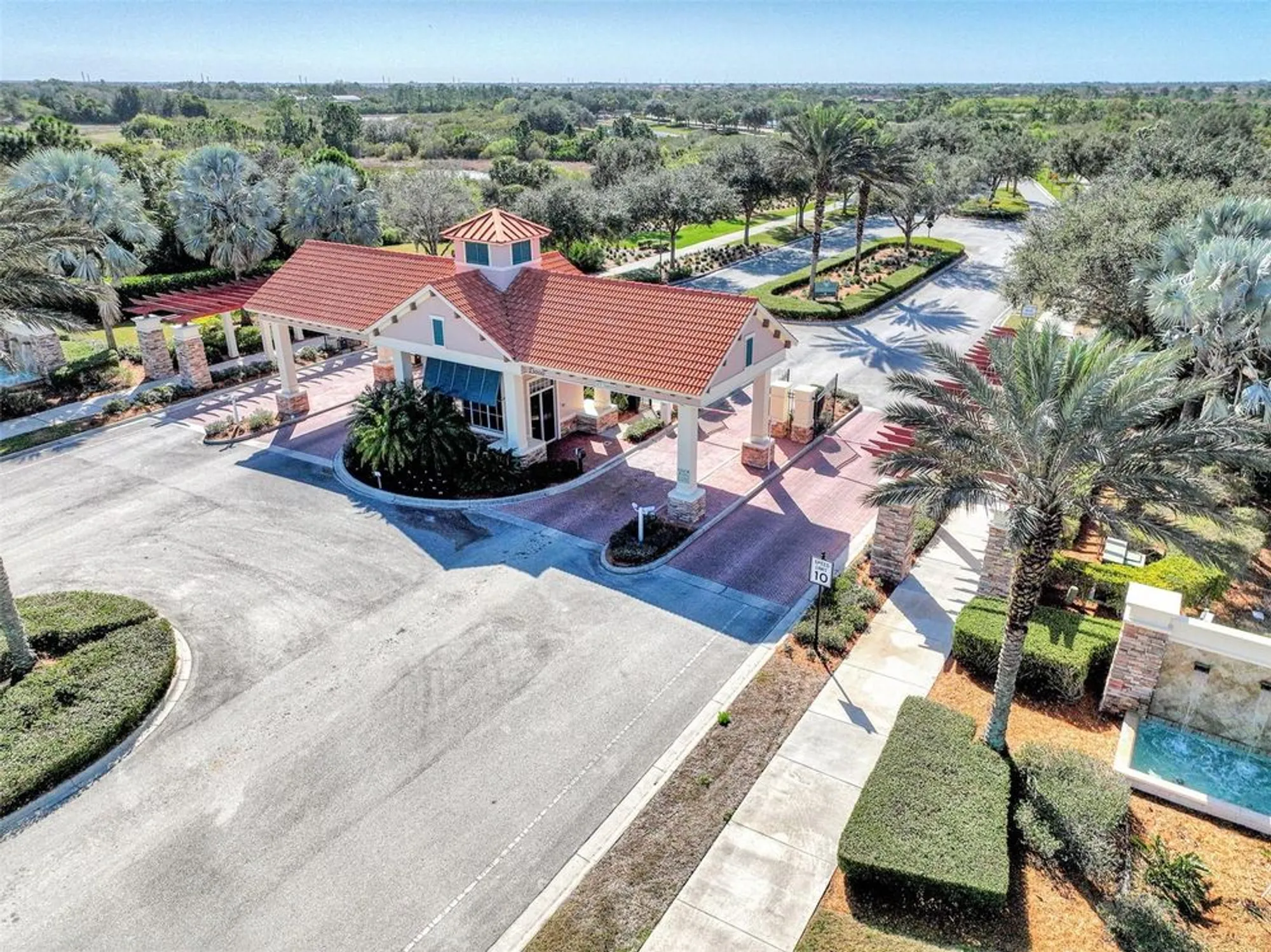 Property Slideshow image 80 of 92 | 10817 tarflower dr unit 201, Venice, FL, 34293