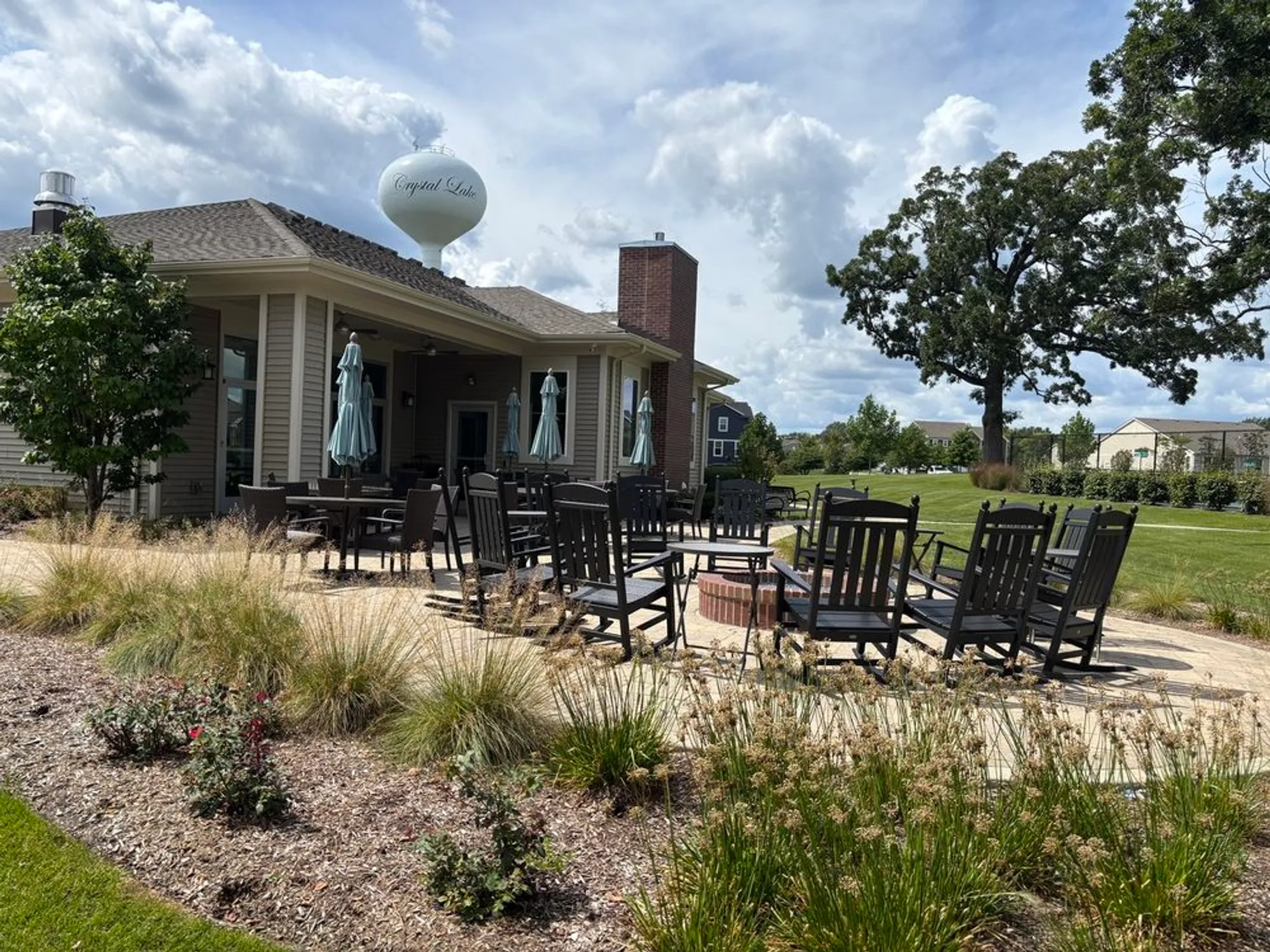 Property Slideshow image 24 of 29 | 1117 black cherry dr, Crystal Lake, IL, 60012