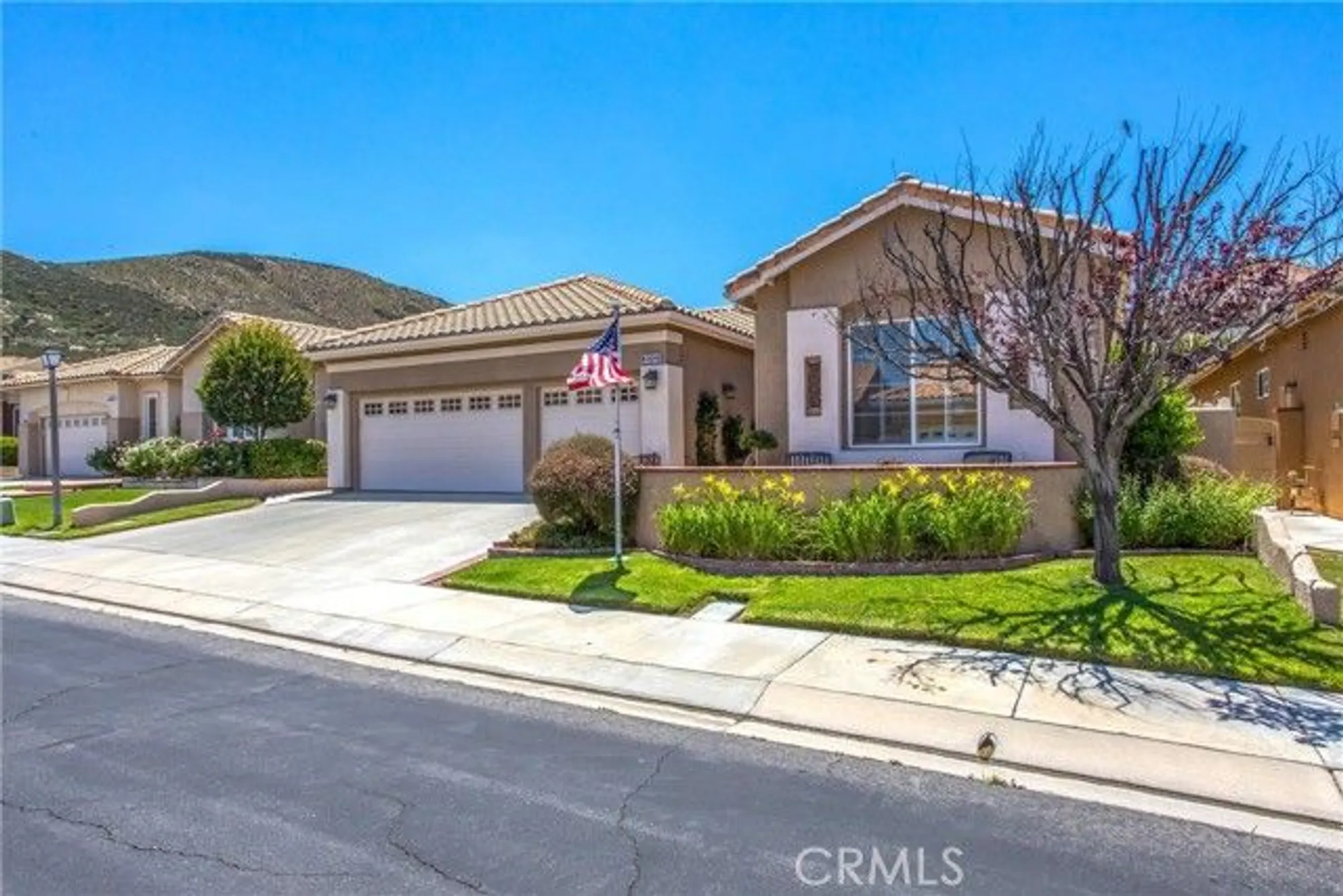Property Slideshow image 3 of 37 | 2012 melbourne cir, Banning, CA, 92220