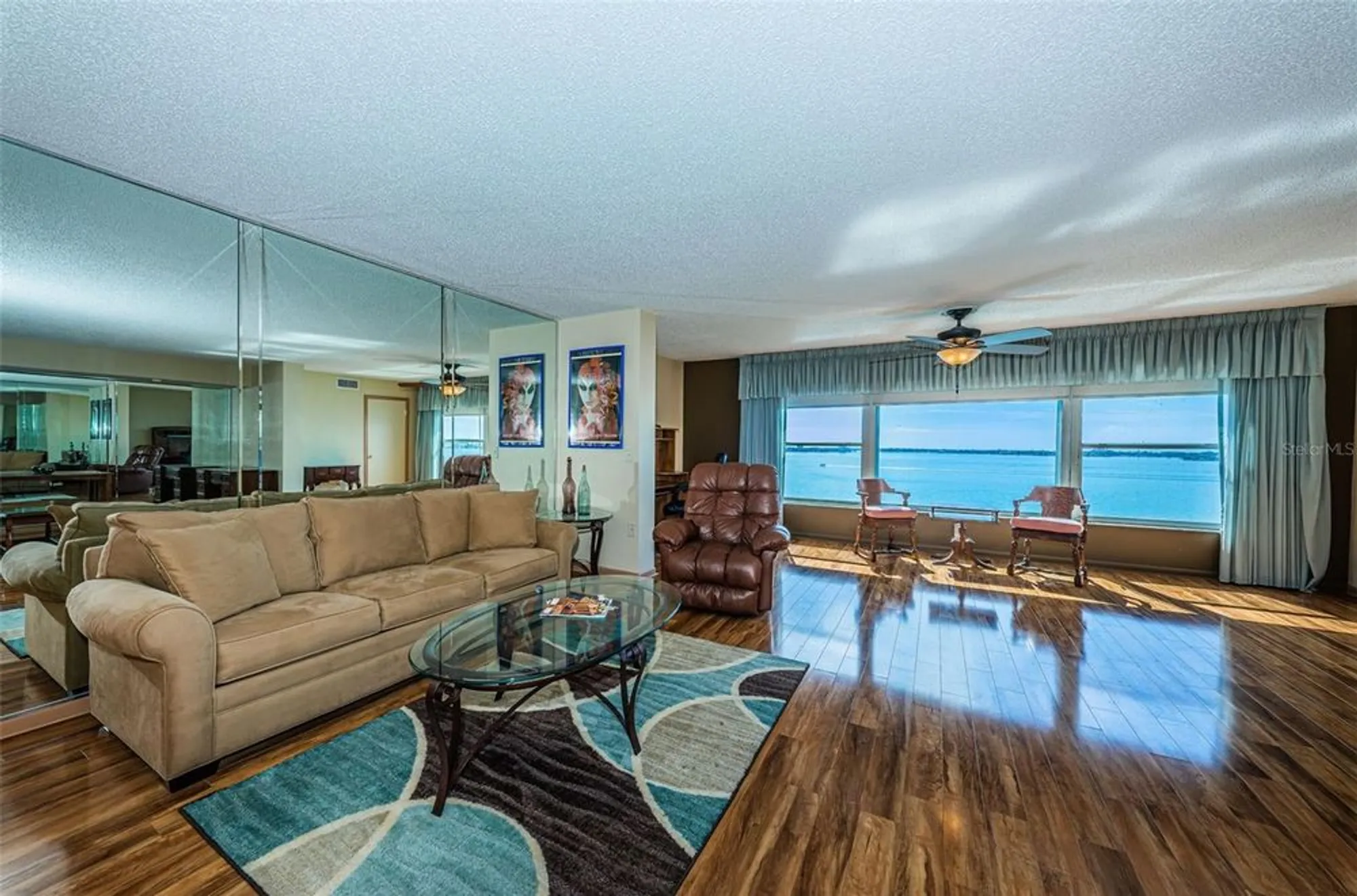Property Slideshow image 9 of 82 | 6020 shore blvd 1009, Gulfport, FL, 33707