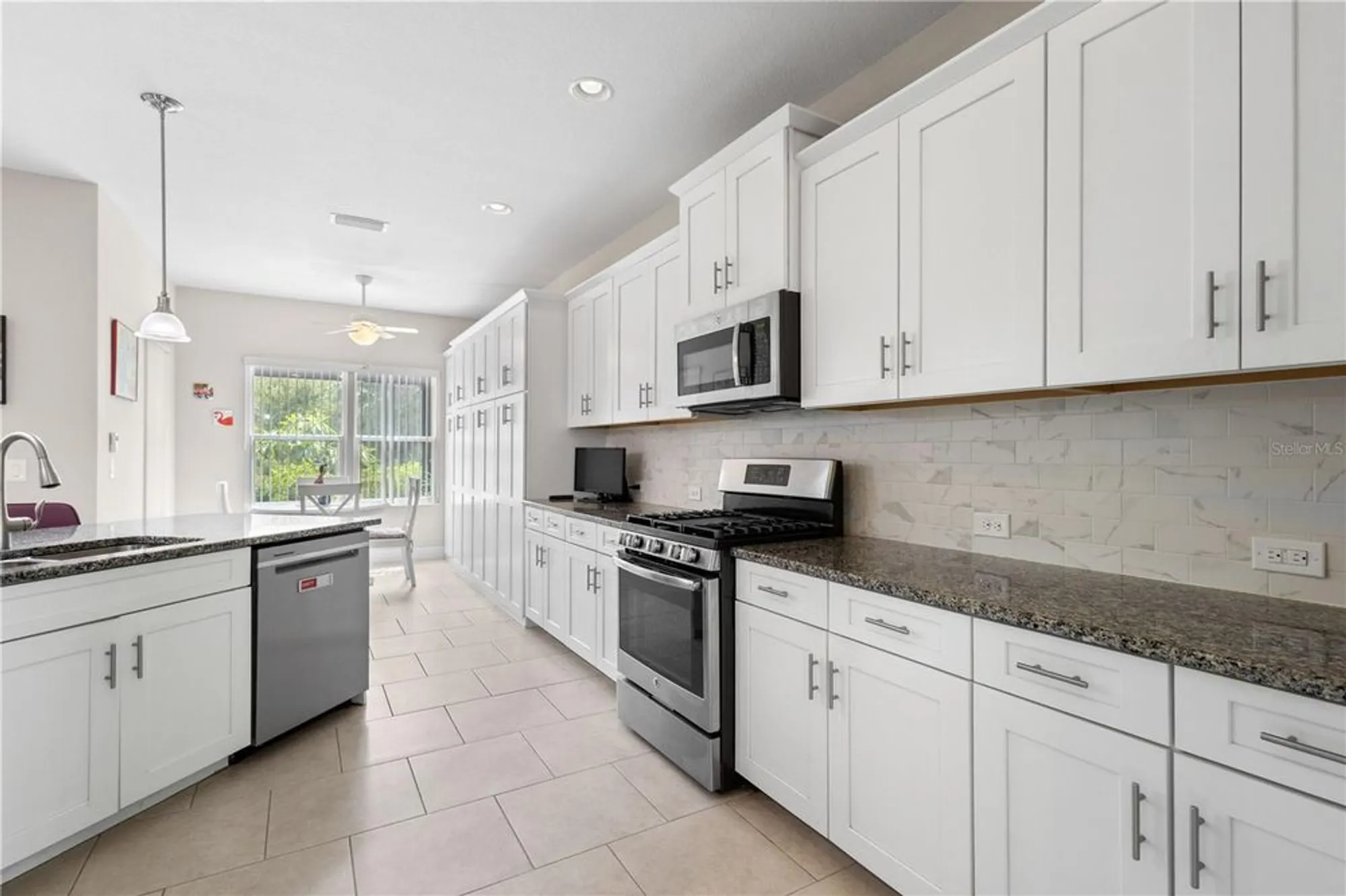 Property Slideshow image 2 of 44 | 12095 stuart dr, Venice, FL, 34293