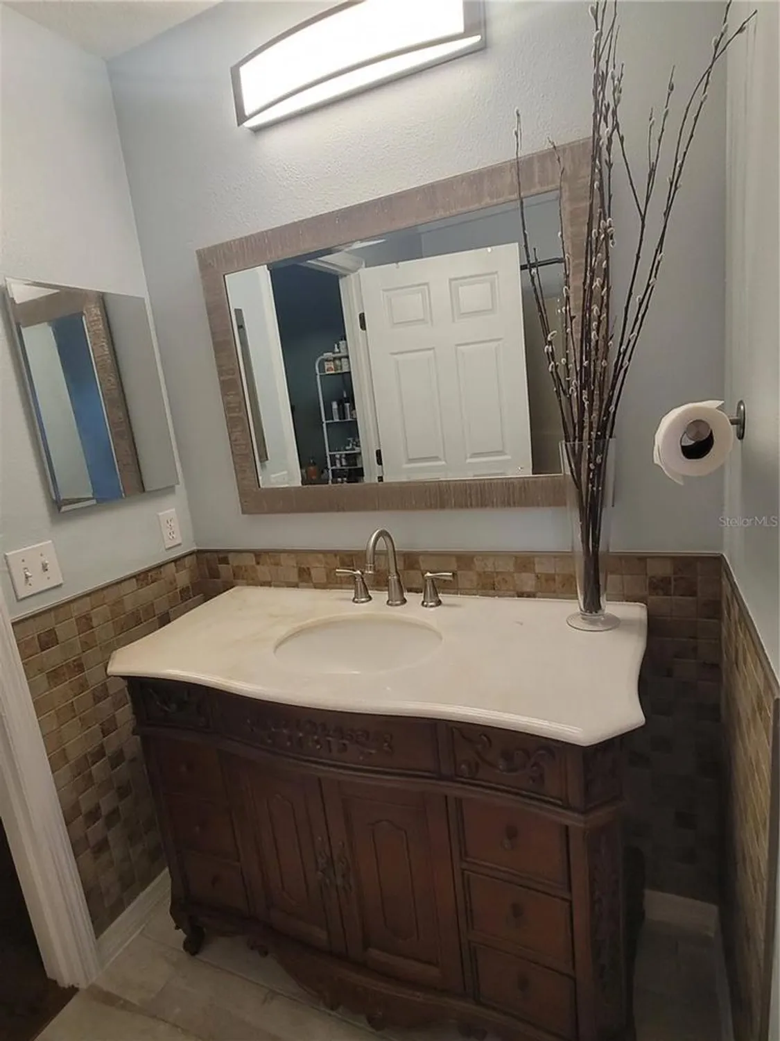 Property Slideshow image 13 of 24 | 627 vineyard way, Poinciana, FL, 34759