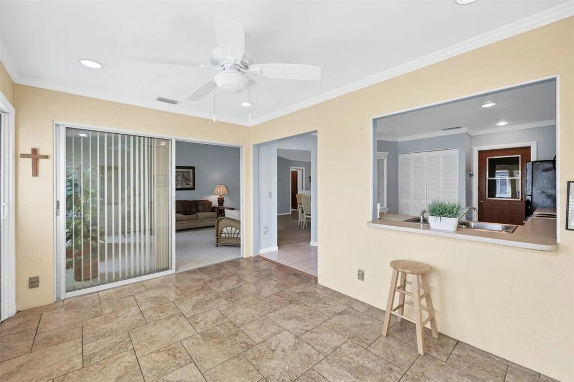 Property Slideshow image 12 of 44 | 618 deerwood ave, Englewood, FL, 34223