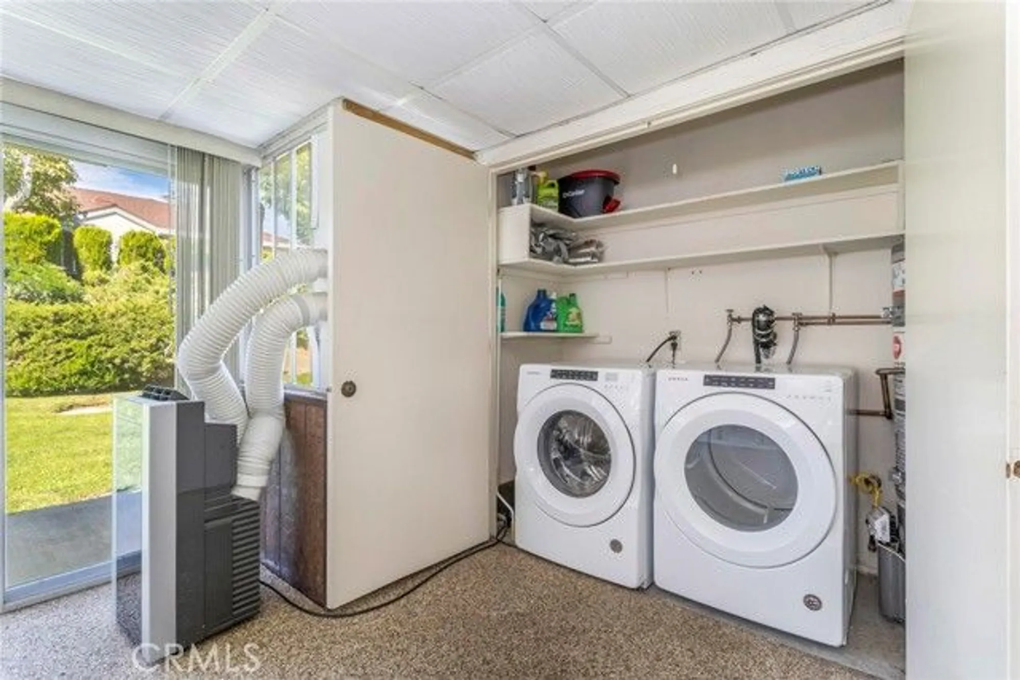 Property Slideshow image 18 of 51 | 26751 winsome cir, Newhall, CA, 91321