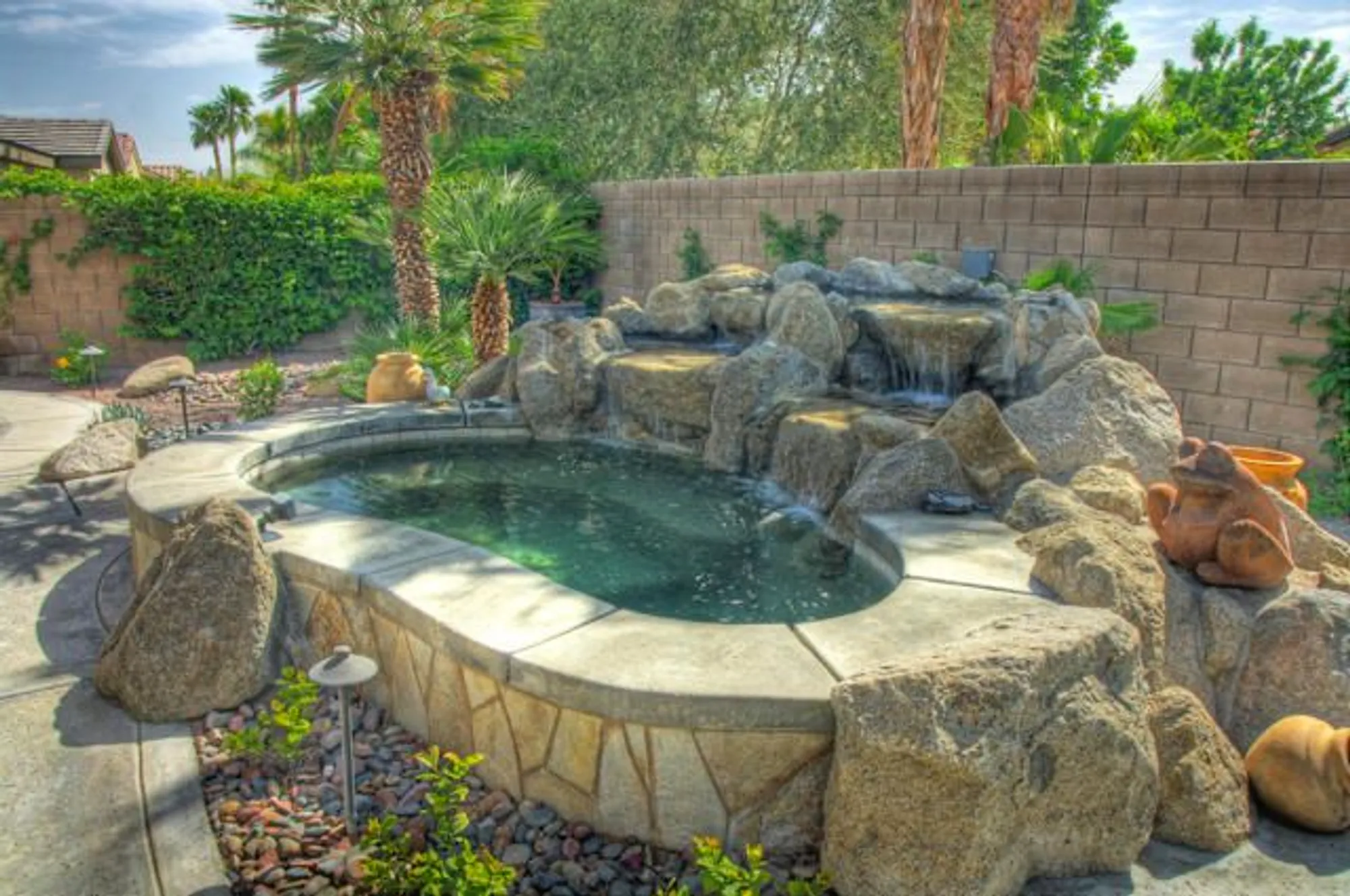 Property Slideshow image 24 of 29 | 81631 prism dr, La Quinta, CA, 92253