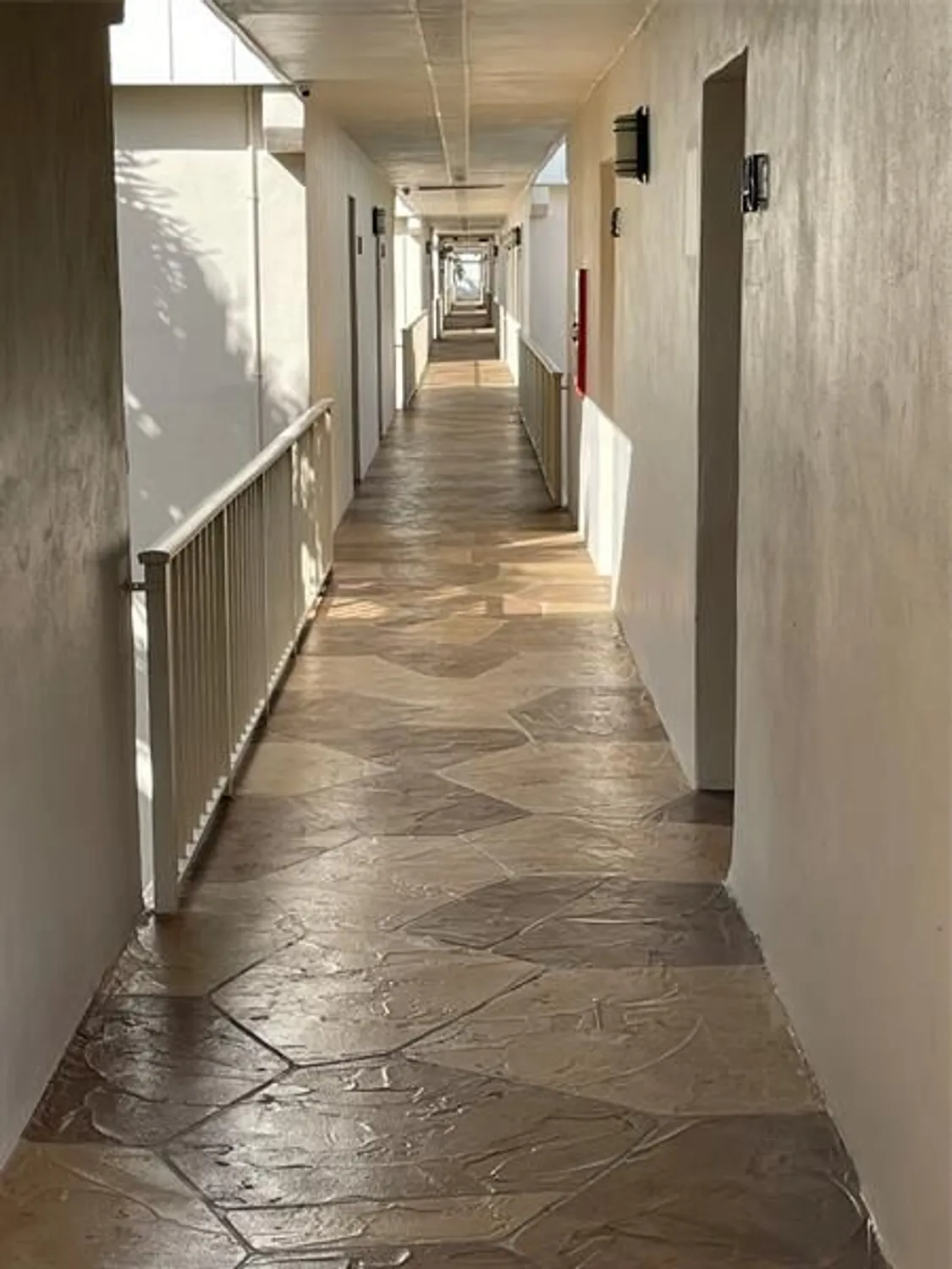 Property Slideshow image 4 of 25 | 140 capri c # 140, Delray Beach, FL, 33484