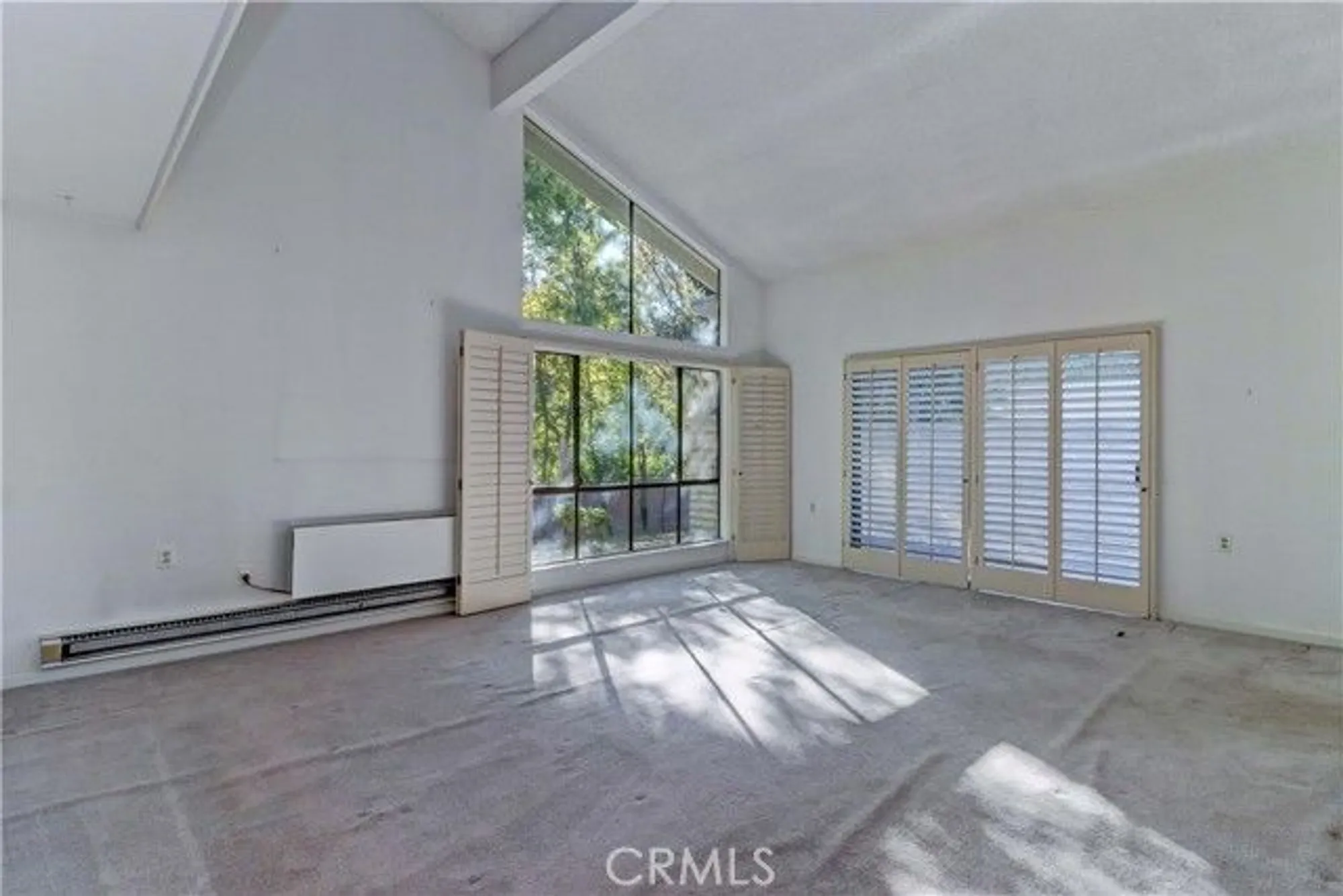 Property Slideshow image 10 of 56 | 2009 via mariposa w d, Laguna Woods, CA, 92637