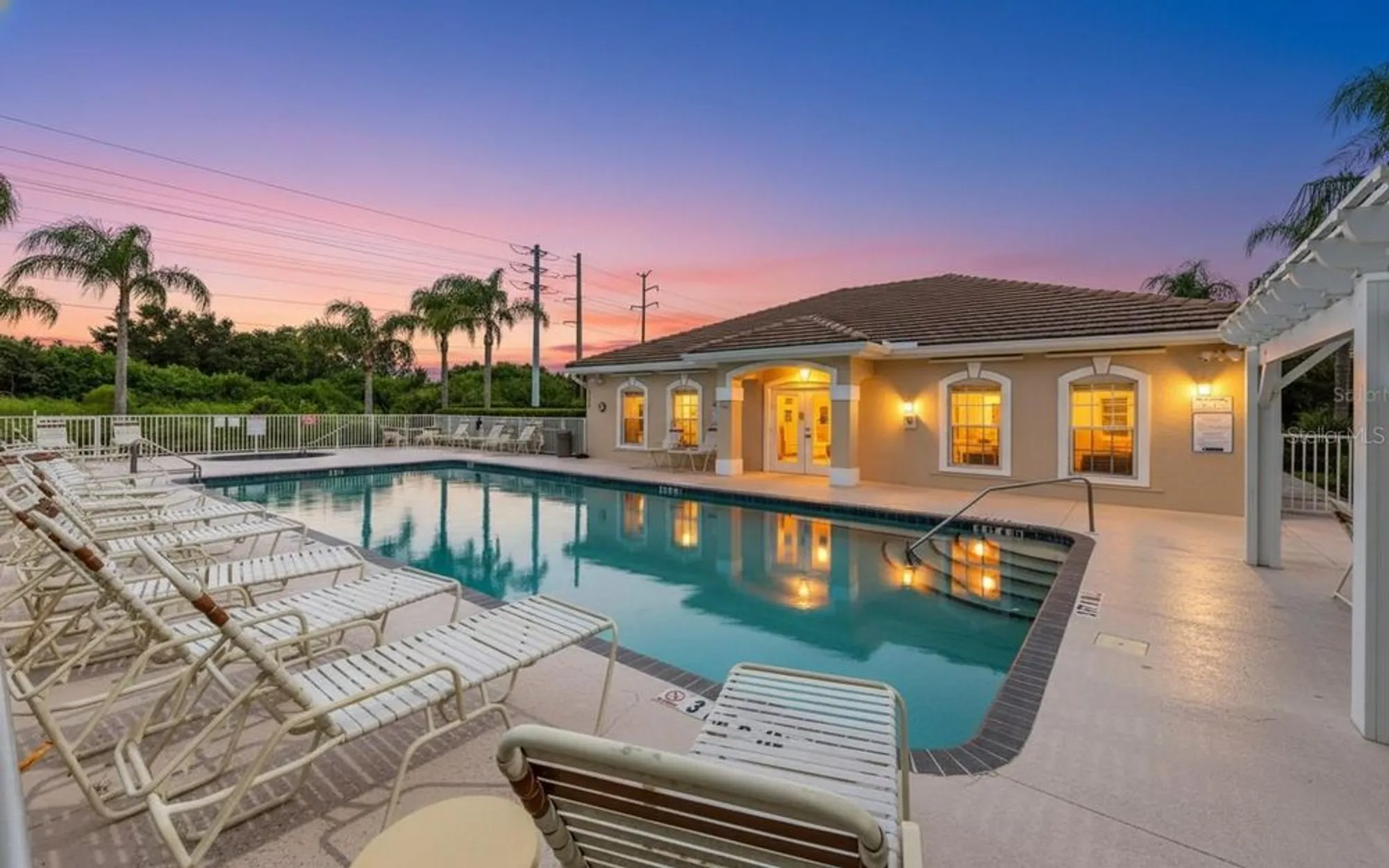 Property Slideshow image 29 of 51 | 6421 bay cedar ln, Bradenton, FL, 34203