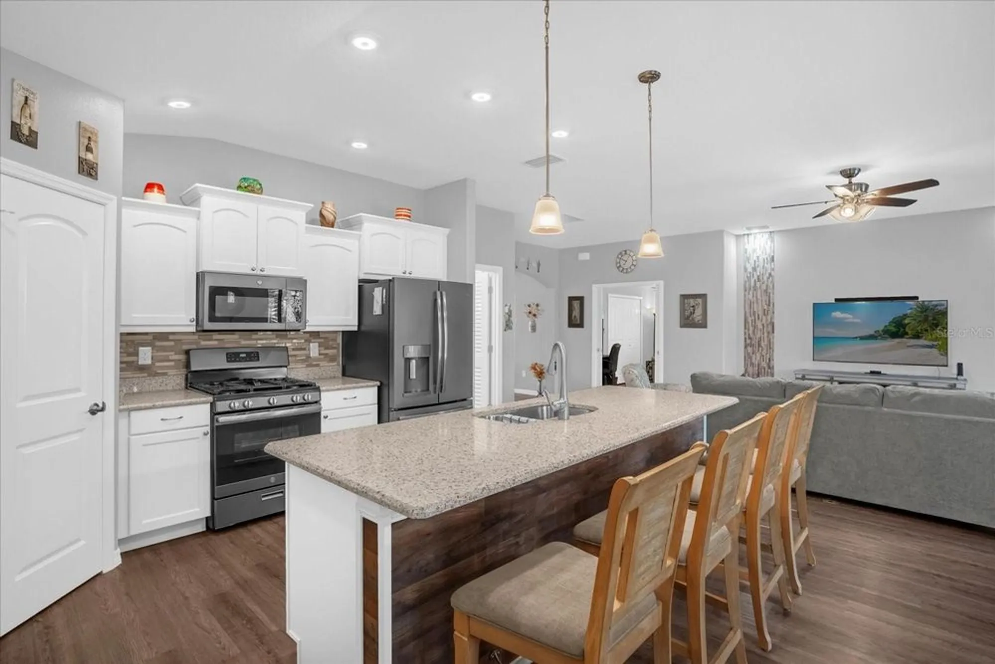 Property Slideshow image 11 of 62 | 3782 arlington ridge blvd, Leesburg, FL, 34748