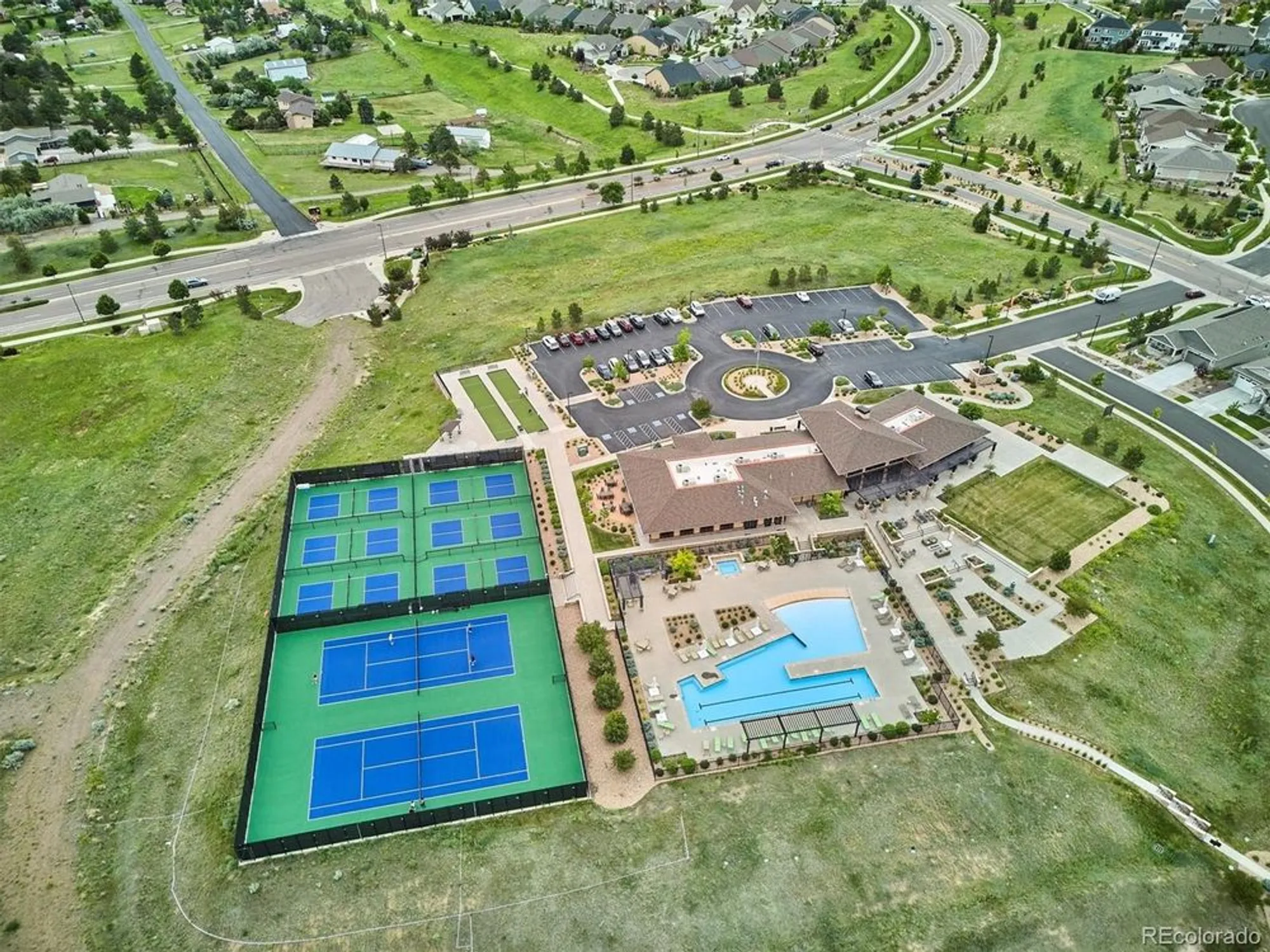 Property Slideshow image 37 of 37 | 8890 s quatar ct, Aurora, CO, 80016