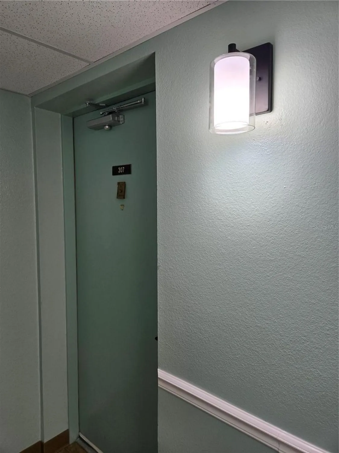 Property Slideshow image 9 of 40 | 21260 brinson ave apt 307, Port Charlotte, FL, 33952