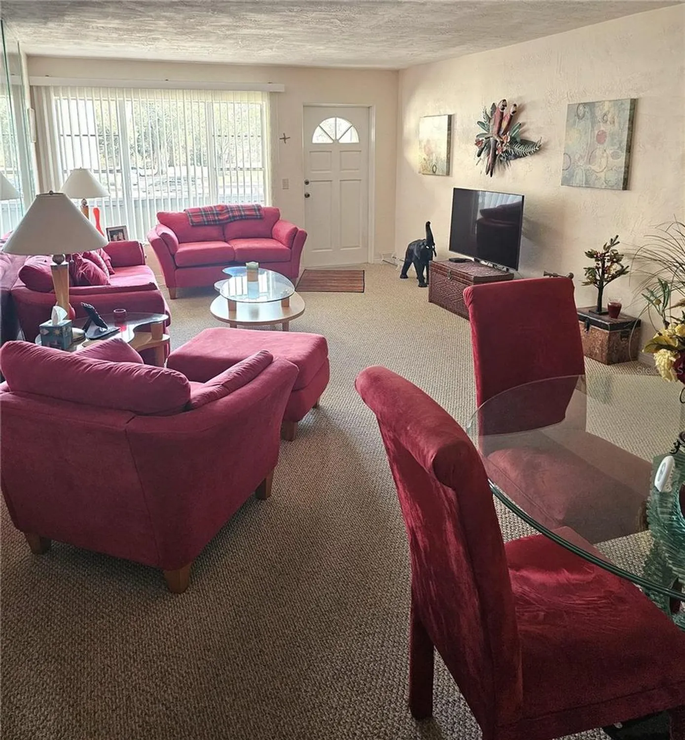 Property Slideshow image 4 of 26 | 2462 brazilia dr 42, Clearwater, FL, 33763