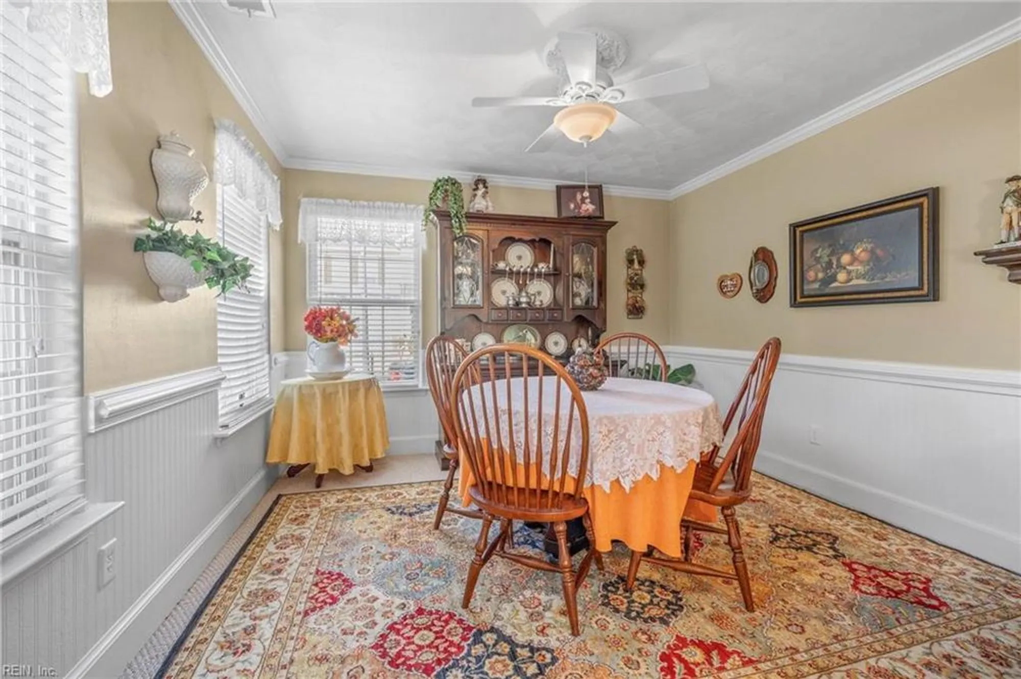 Property Slideshow image 7 of 36 | 800 monroe ct, Chesapeake, VA, 23320