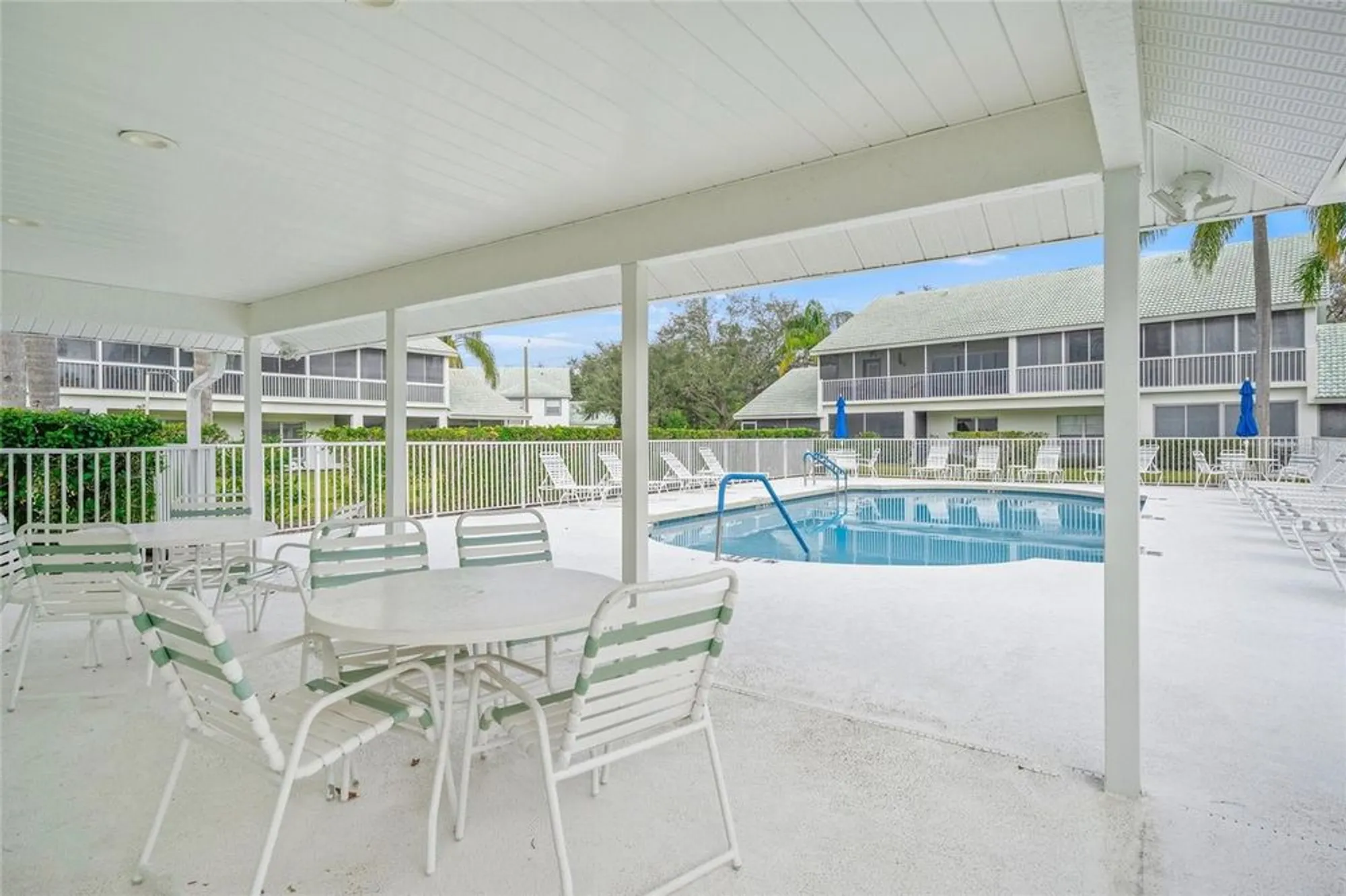 Property Slideshow image 36 of 55 | 5528 fair oaks st, Bradenton, FL, 34203