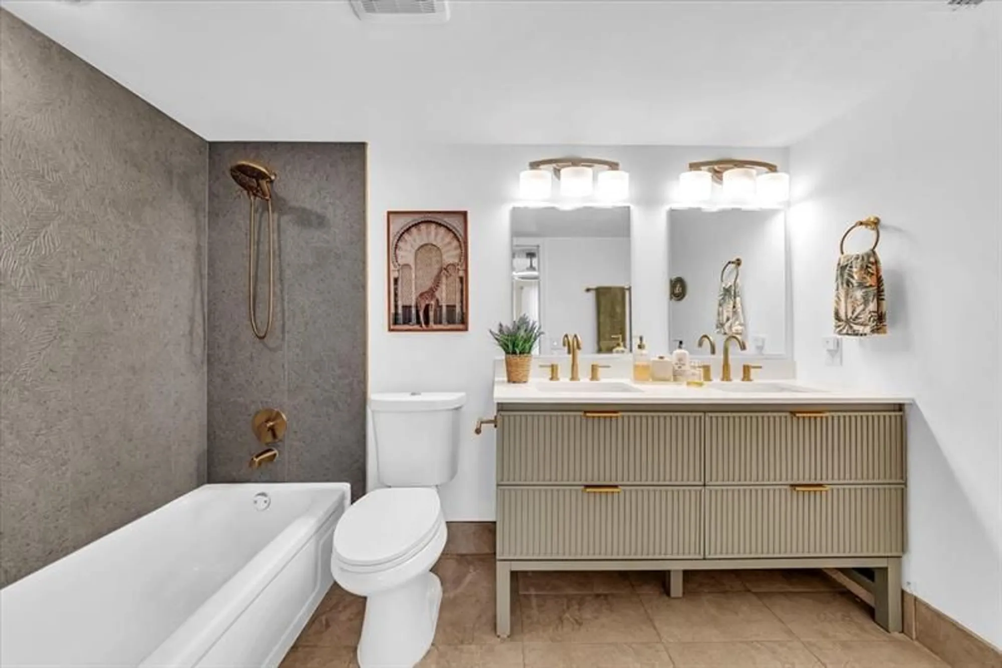 Property Slideshow image 19 of 40 | 2102 lucaya bnd k2, Coconut Creek, FL, 33066