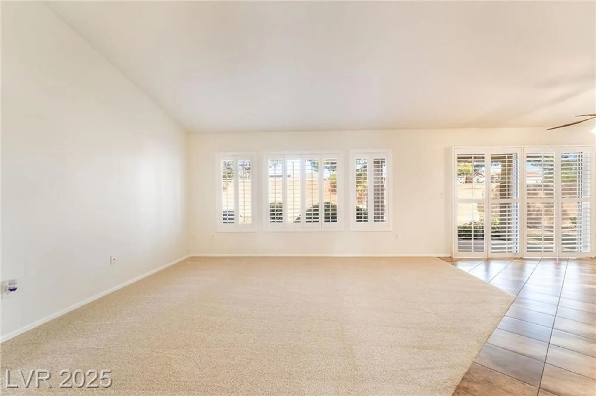 Property Slideshow image 5 of 33 | 445 golden state st, Henderson, NV, 89012