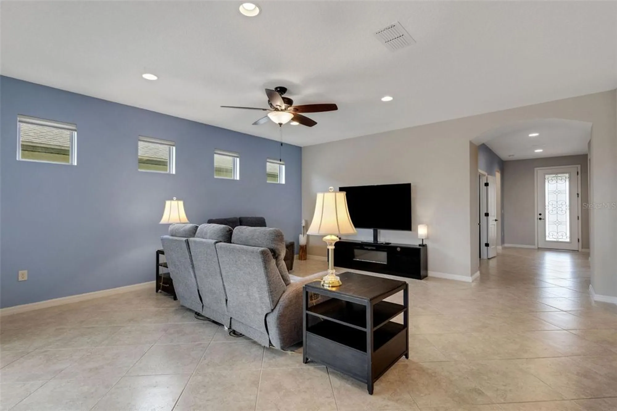 Property Slideshow image 10 of 70 | 613 cantabria dr, Davenport, FL, 33837
