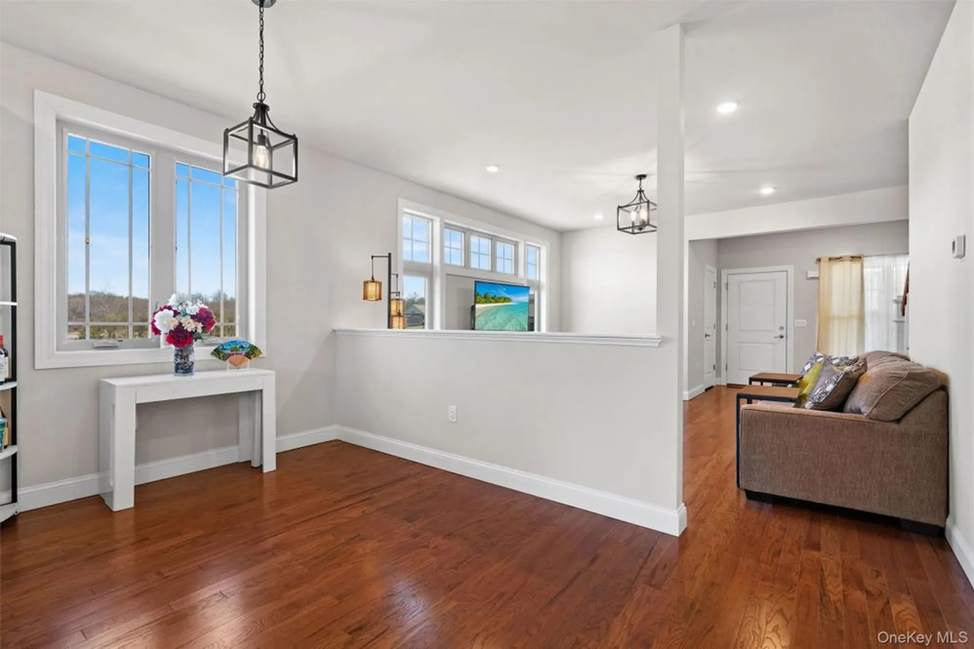 Property Slideshow image 5 of 25 | 32 ottaway ln, Campbell Hall, NY, 10916