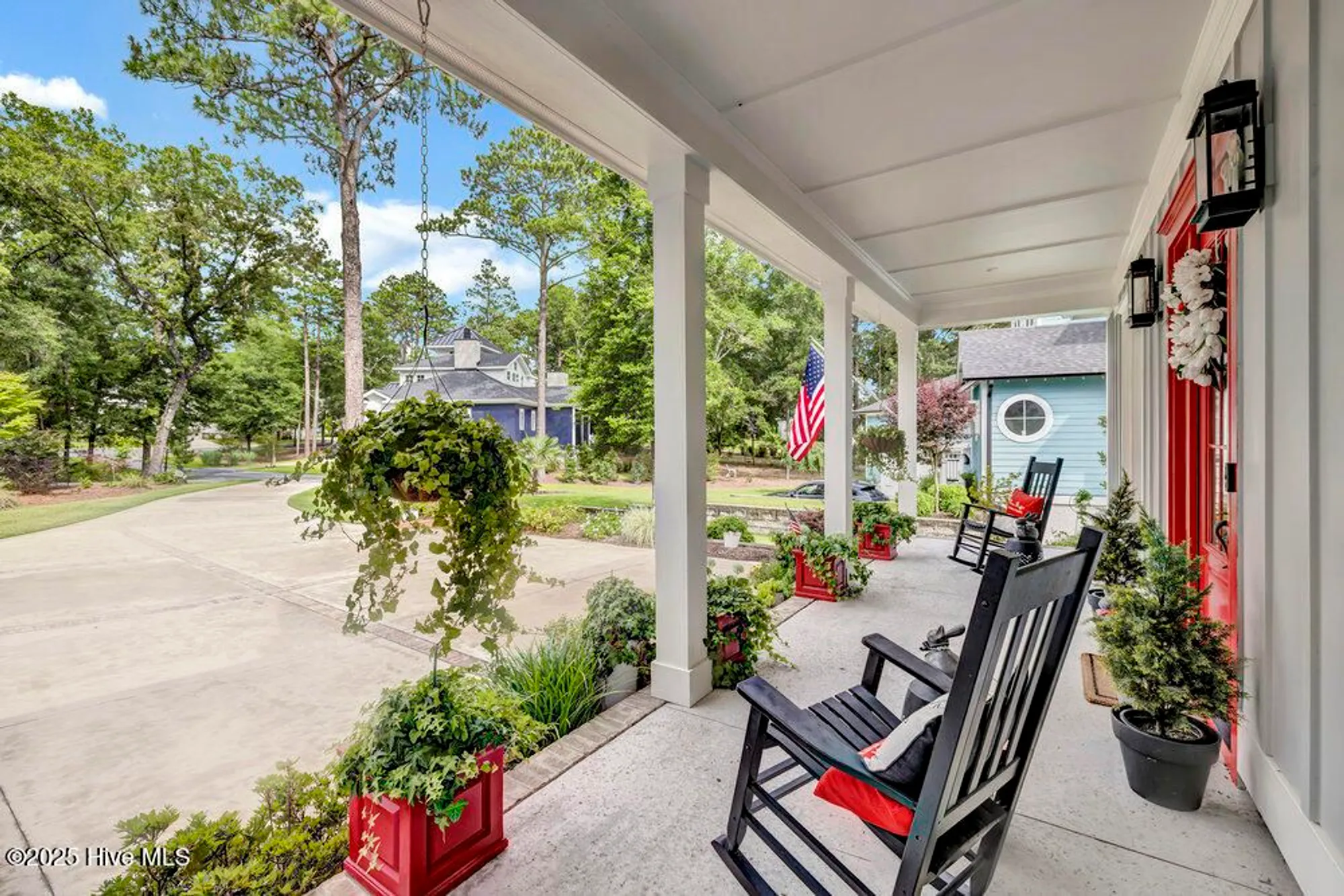Property Slideshow image 13 of 128 | 3623 white cliffs dr, Castle Hayne, NC, 28429