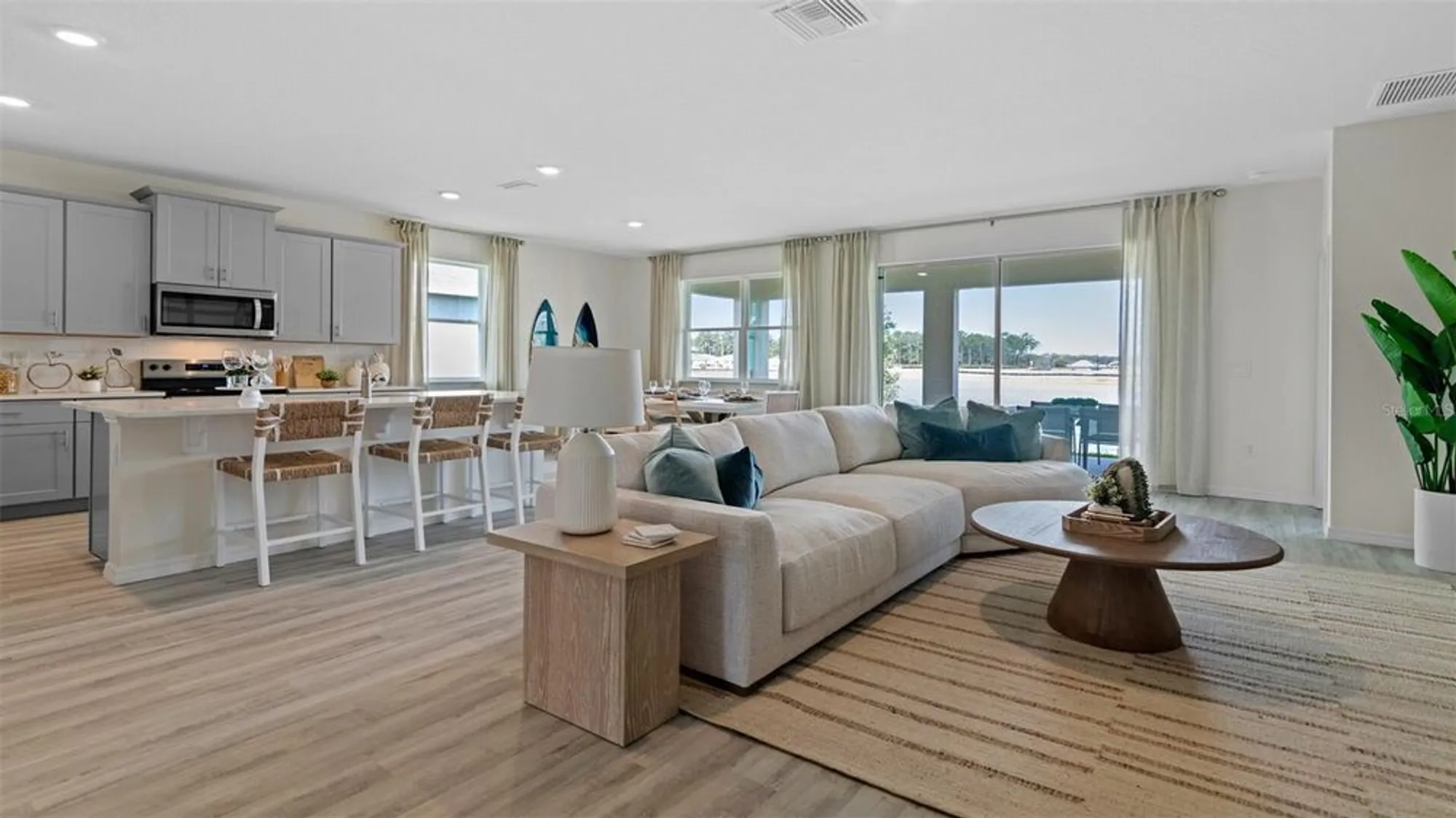 Property Slideshow image 14 of 87 | 3366 arch ave, Ormond Beach, FL, 32174