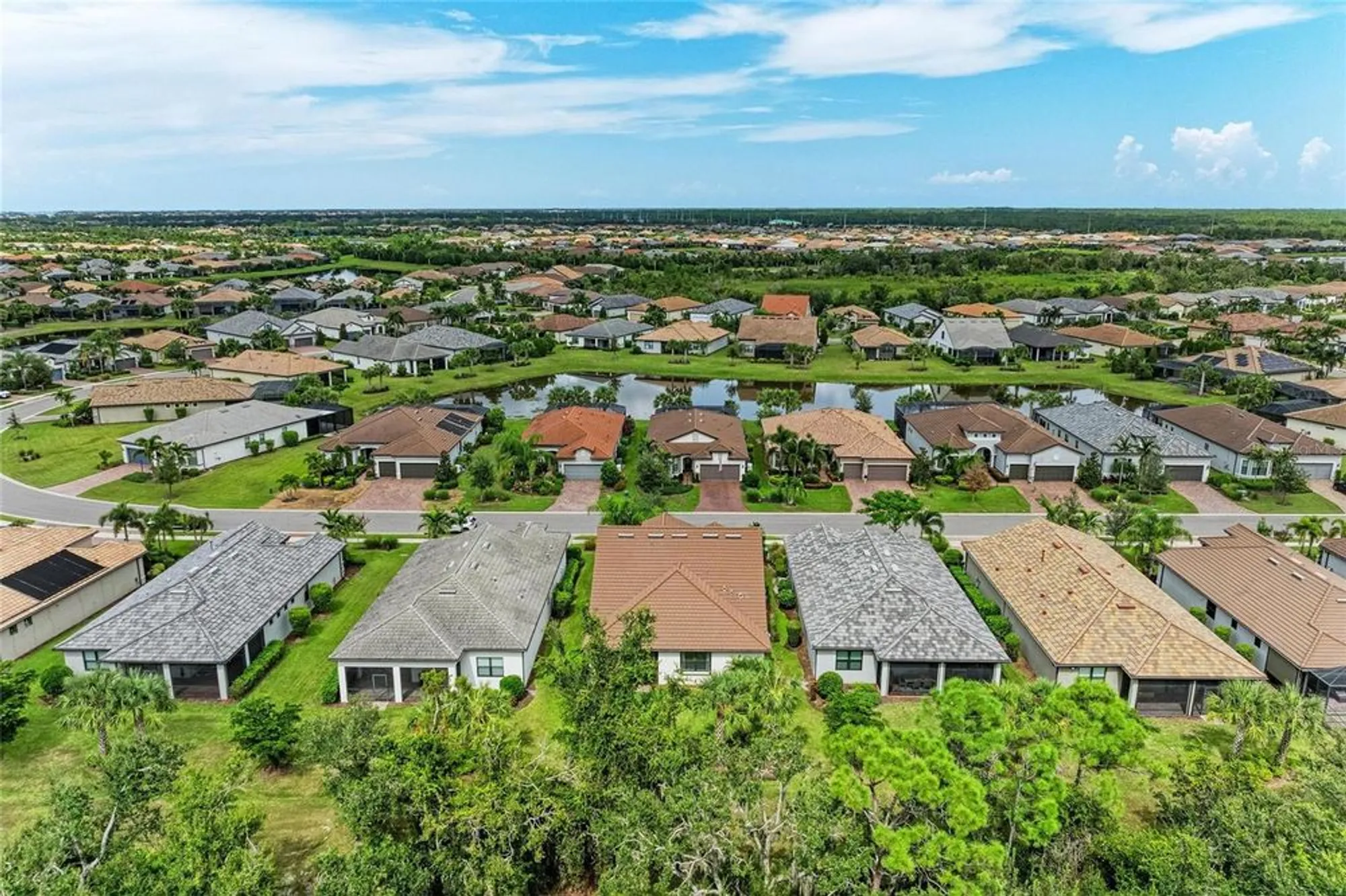 Property Slideshow image 4 of 65 | 7572 viola loop, Bradenton, FL, 34202