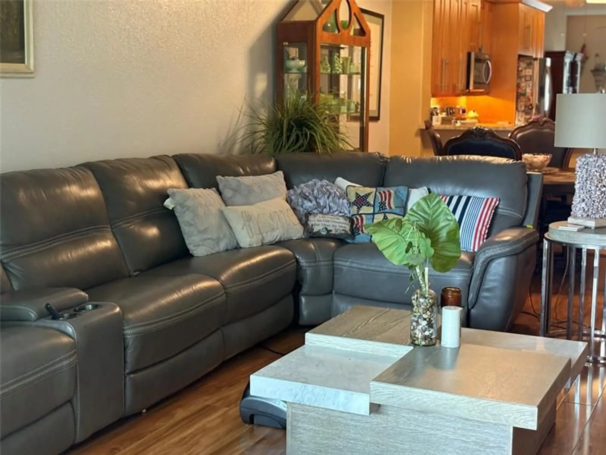 Property Slideshow image 9 of 10 | 7727 southampton ter 202, Tamarac, FL, 33321