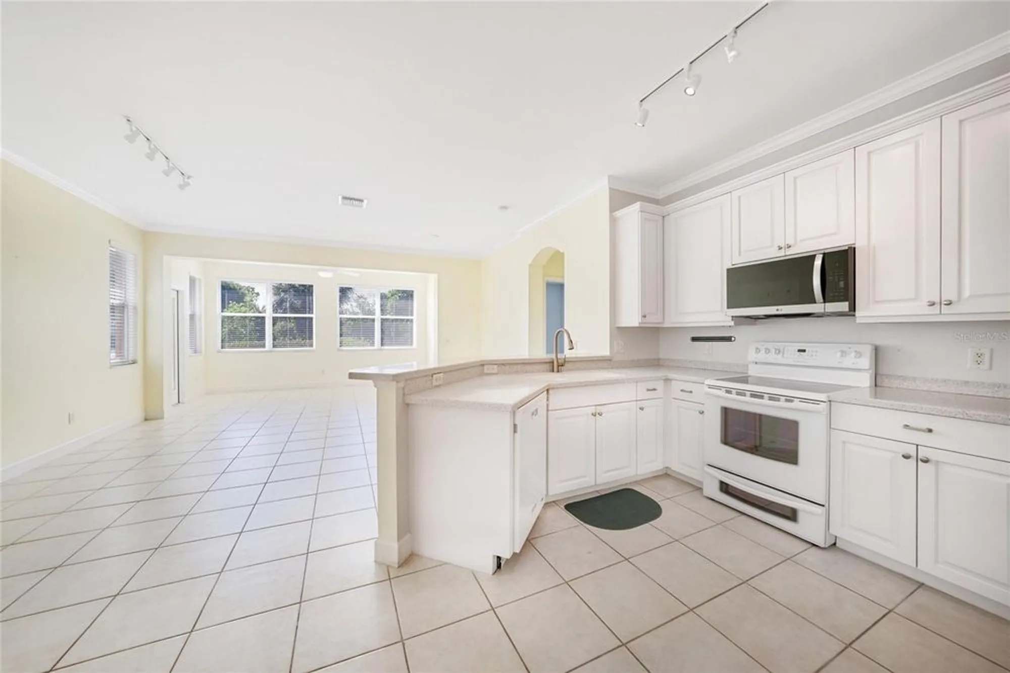 Property Slideshow image 11 of 35 | 3810 cobia villas ct, Punta Gorda, FL, 33955
