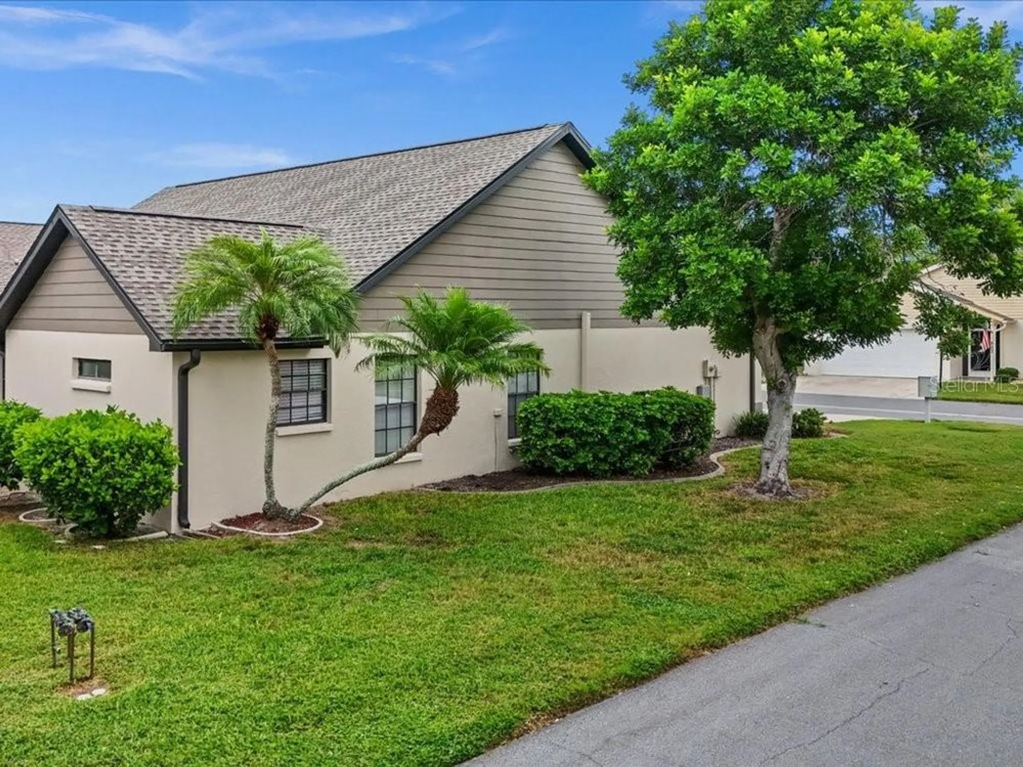 Property Slideshow image 37 of 51 | 502 wekiva river ct 127, Englewood, FL, 34223