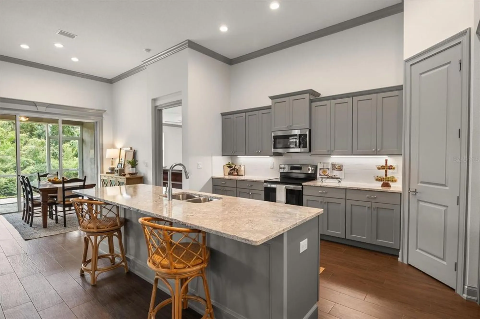 Property Slideshow image 17 of 61 | 7911 lake james blvd, Lakeland, FL, 33810