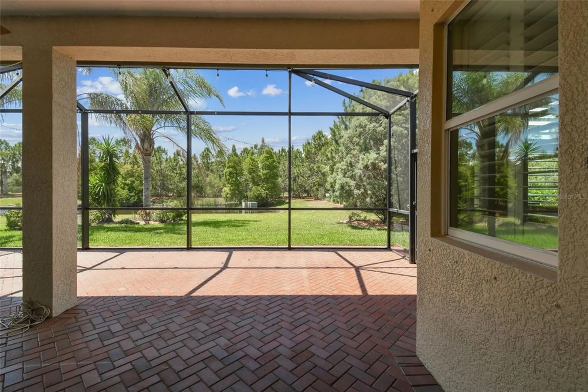 Property Slideshow image 47 of 100 | 16101 cape coral dr, Wimauma, FL, 33598