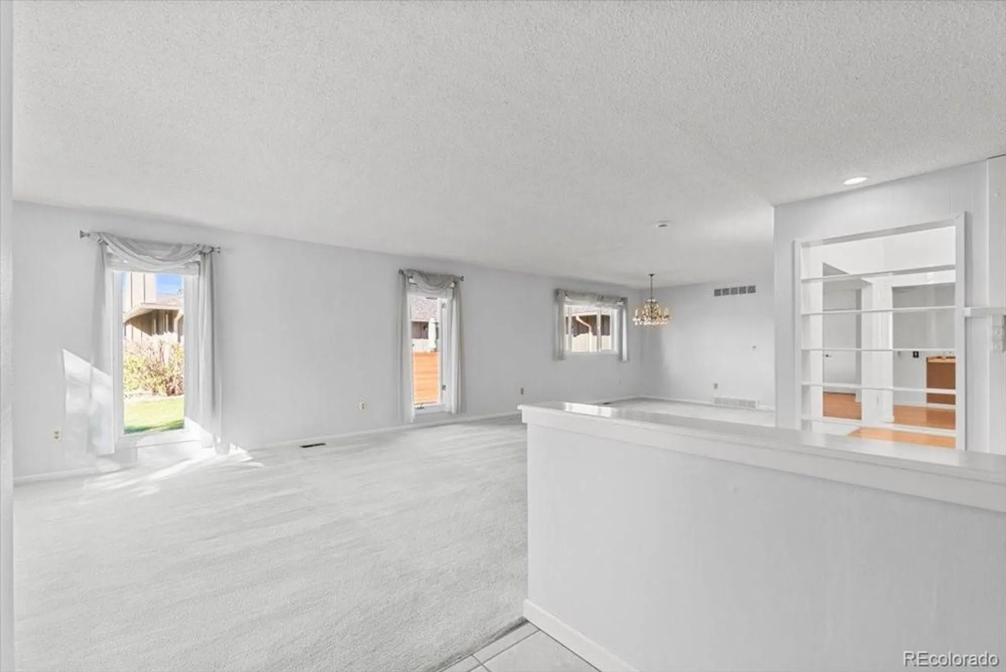 Property Slideshow image 2 of 30 | 51 douglas dr, Broomfield, CO, 80020