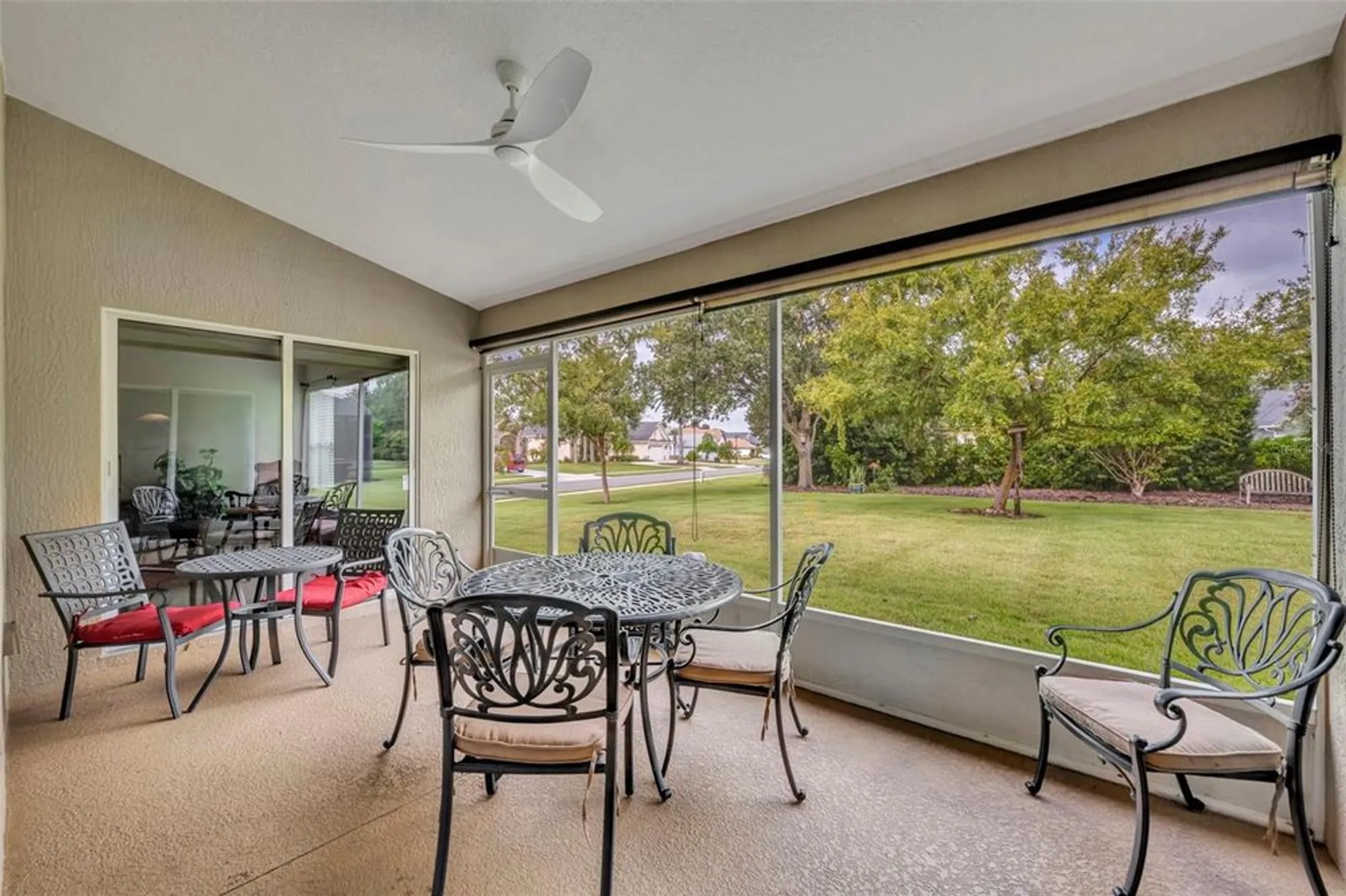 Property Slideshow image 6 of 50 | 8923 bridgeport bay cir, Mount Dora, FL, 32757