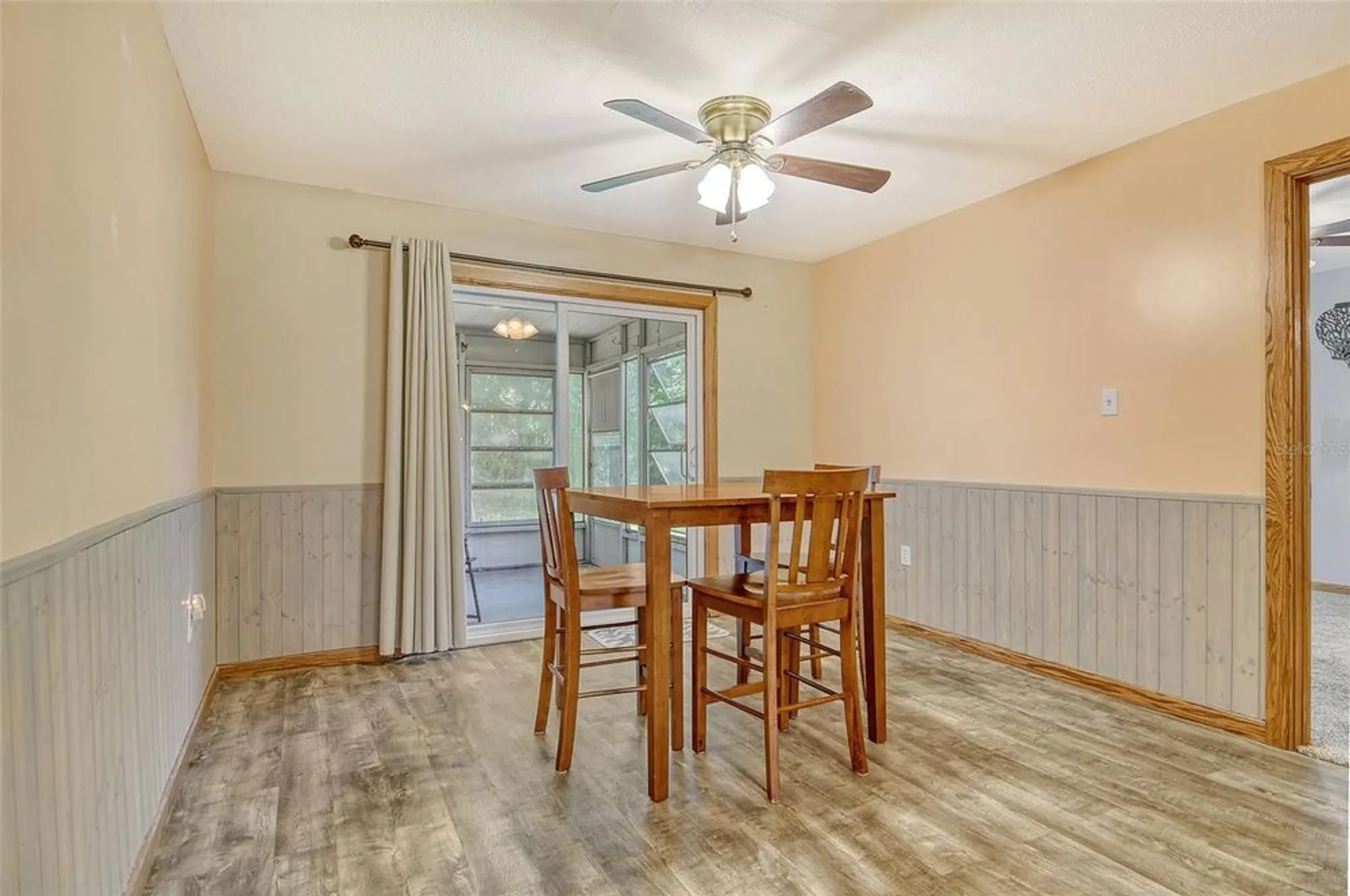 Property Slideshow image 10 of 64 | 4130 heron way # b-115, Bradenton, FL, 34205