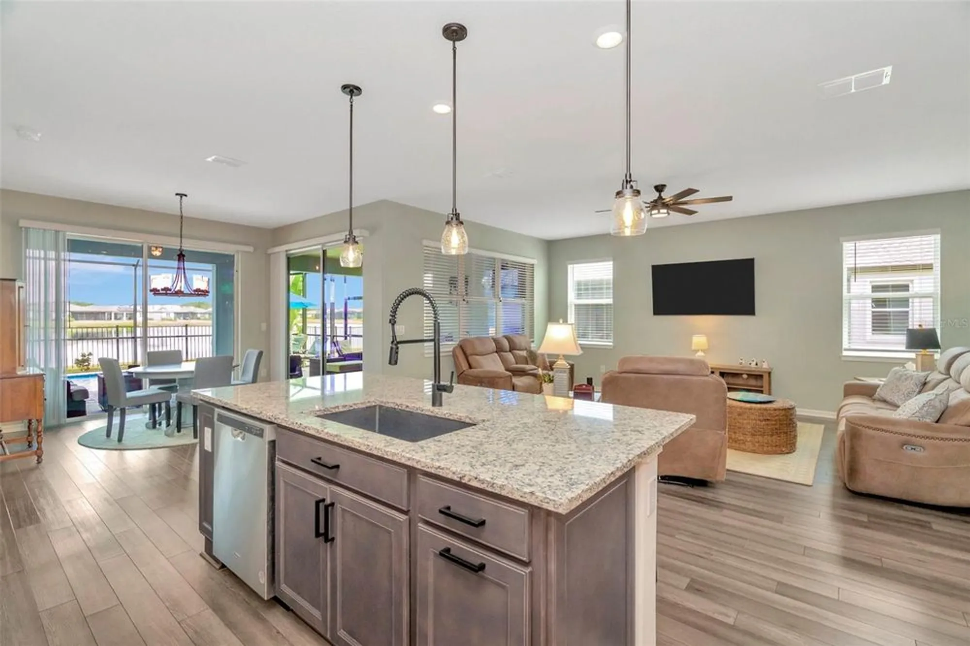 Property Slideshow image 12 of 70 | 19494 sea glass cir, Land O Lakes, FL, 34638