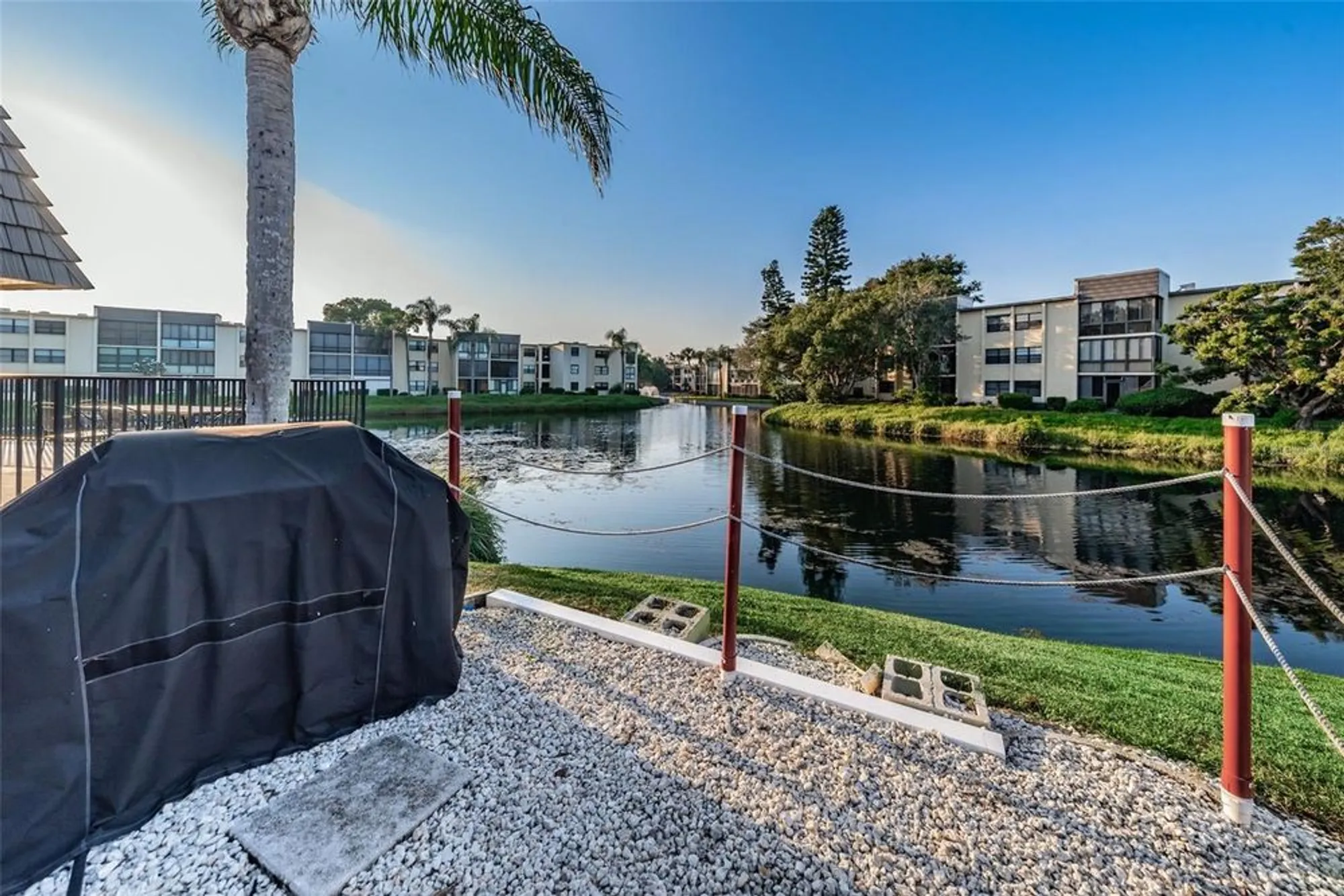 Property Slideshow image 41 of 49 | 14130 rosemary ln apt 3306, Largo, FL, 33774