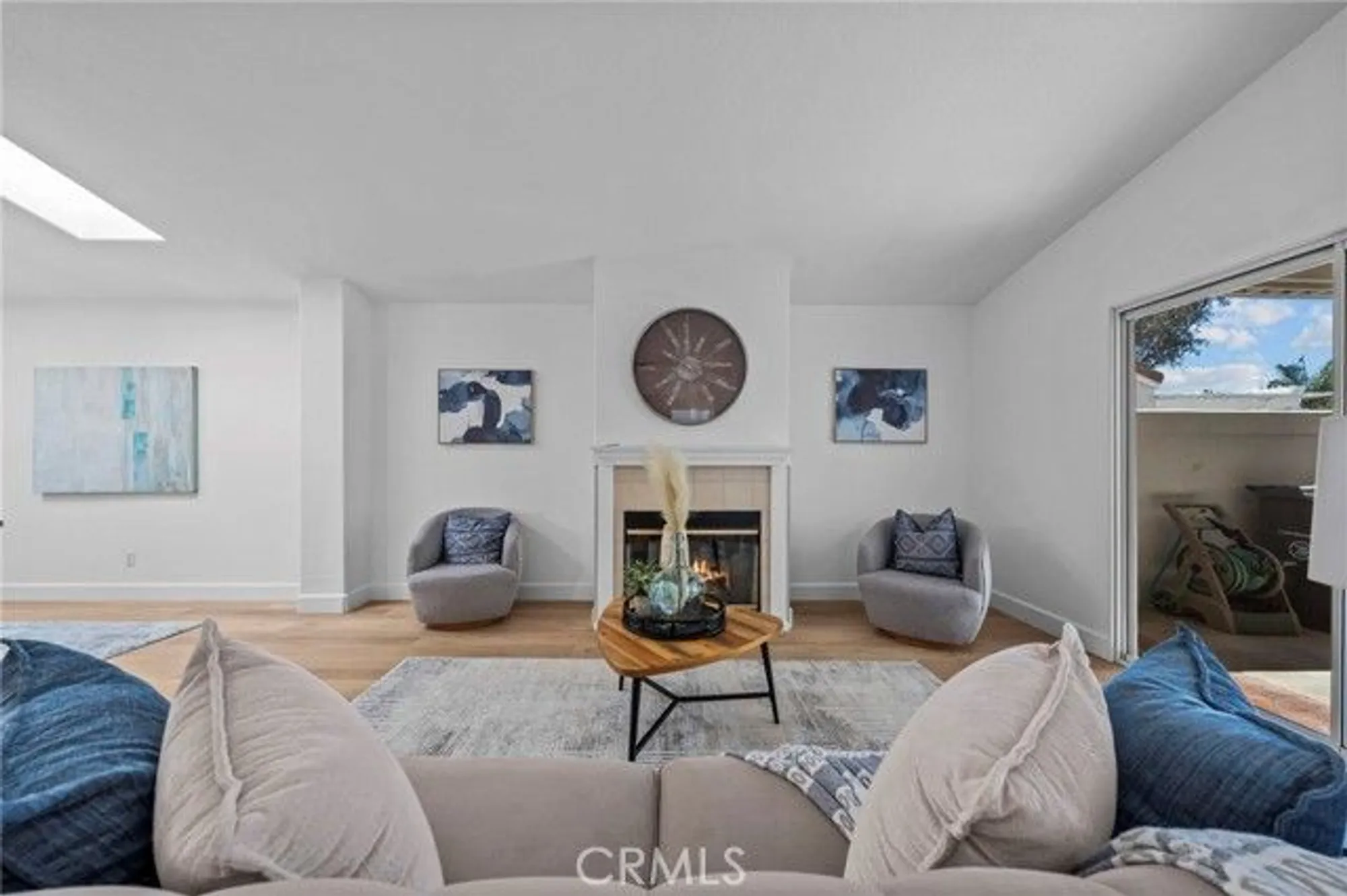 Property Slideshow image 10 of 46 | 40415 via francisco, Murrieta, CA, 92562