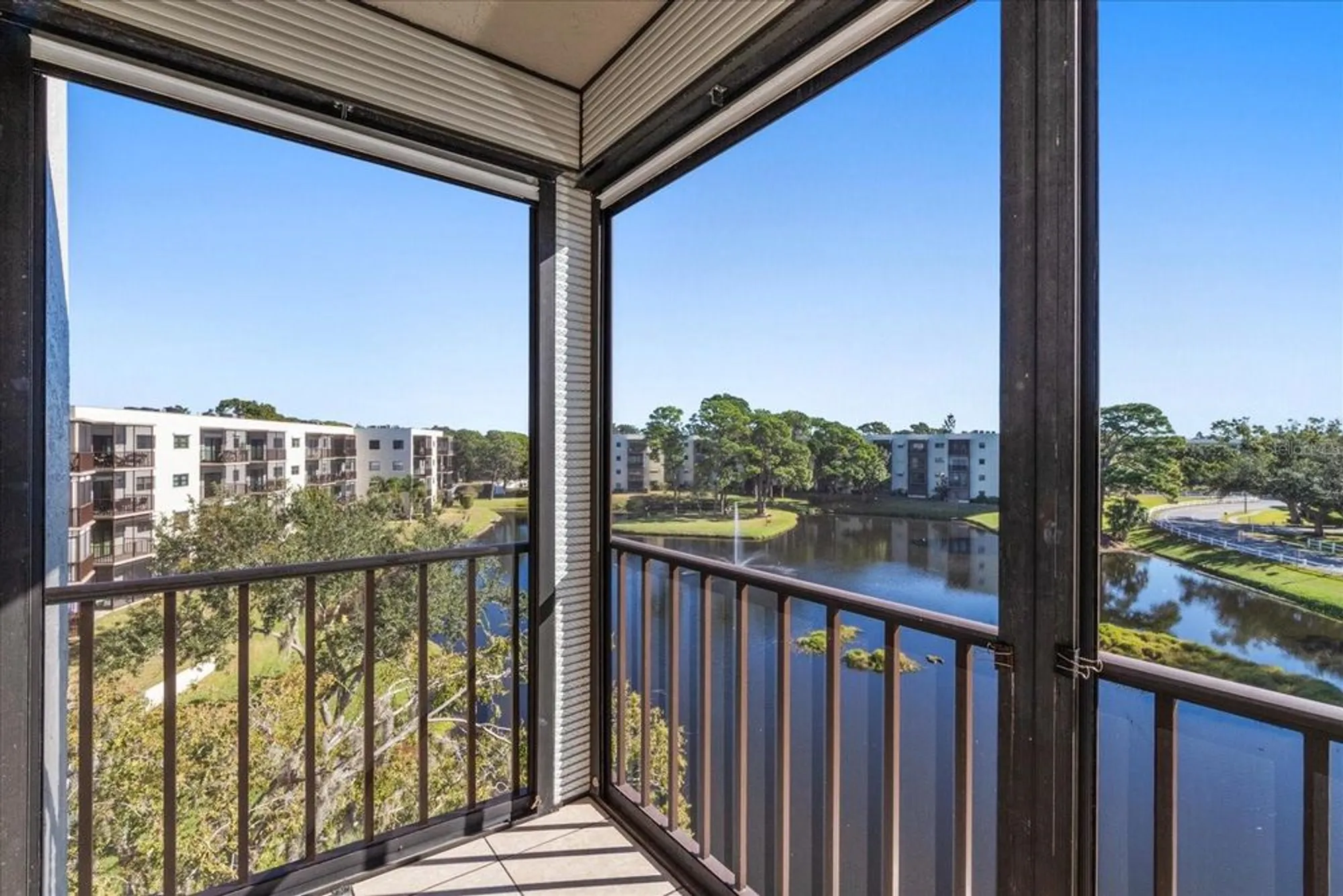 Property Slideshow image 22 of 52 | 8199 terrace garden dr n unit 402, St Petersburg, FL, 33709