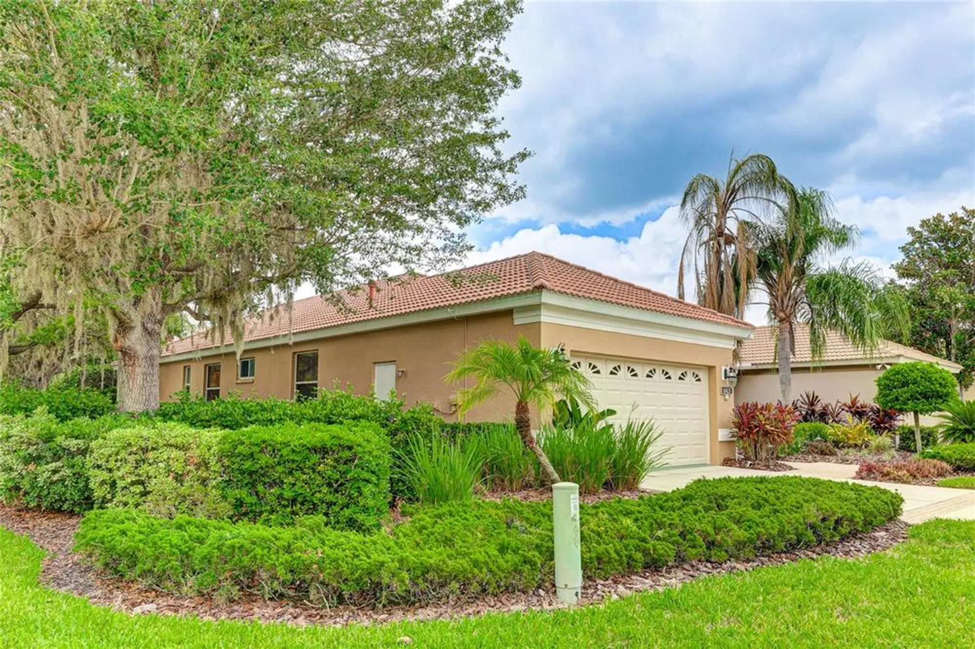 Property Slideshow image 29 of 38 | 6103 aviary ct, Bradenton, FL, 34203