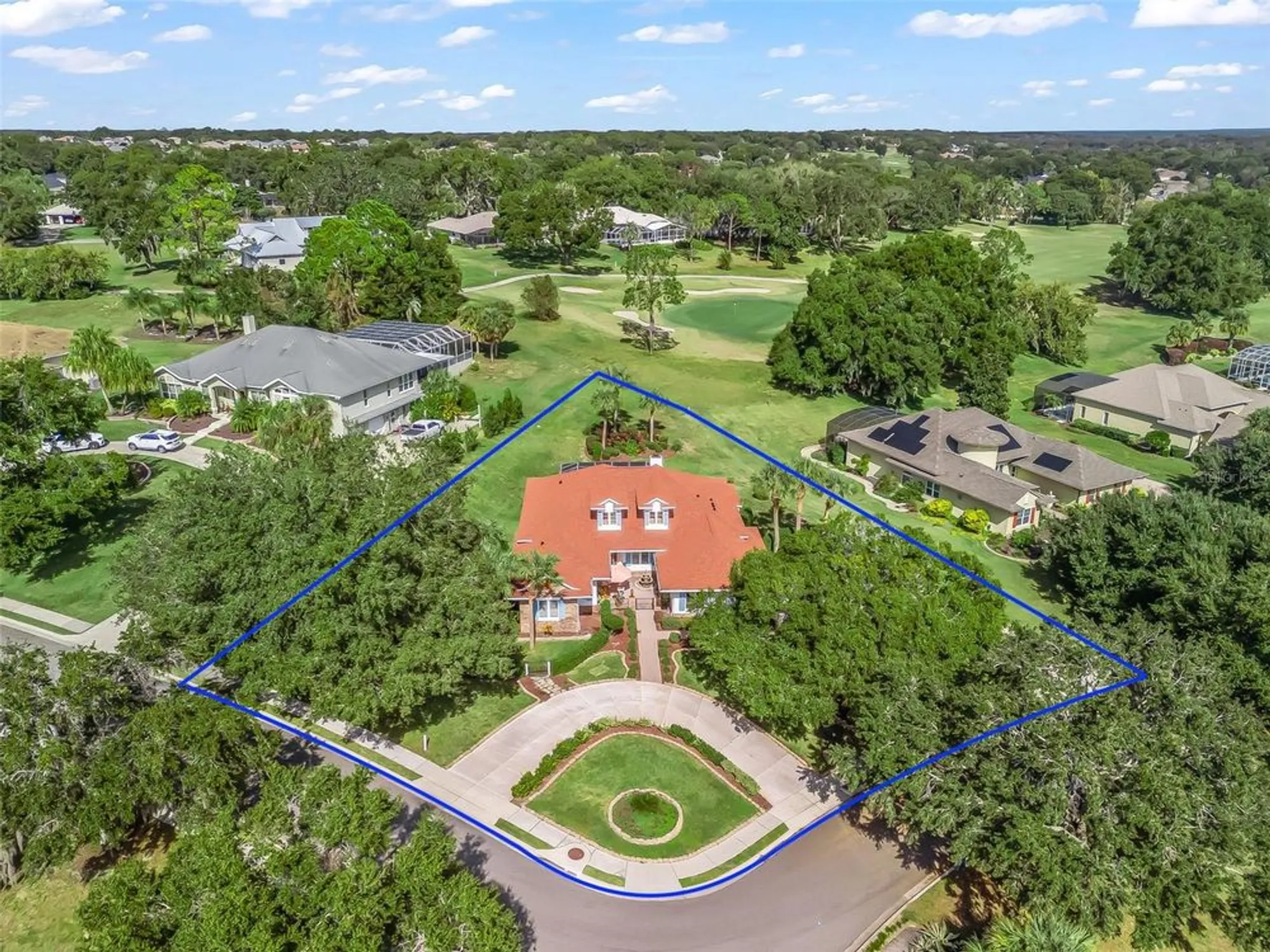 Property Slideshow image 5 of 52 | 39023 griffin lndg, Lady Lake, FL, 32159