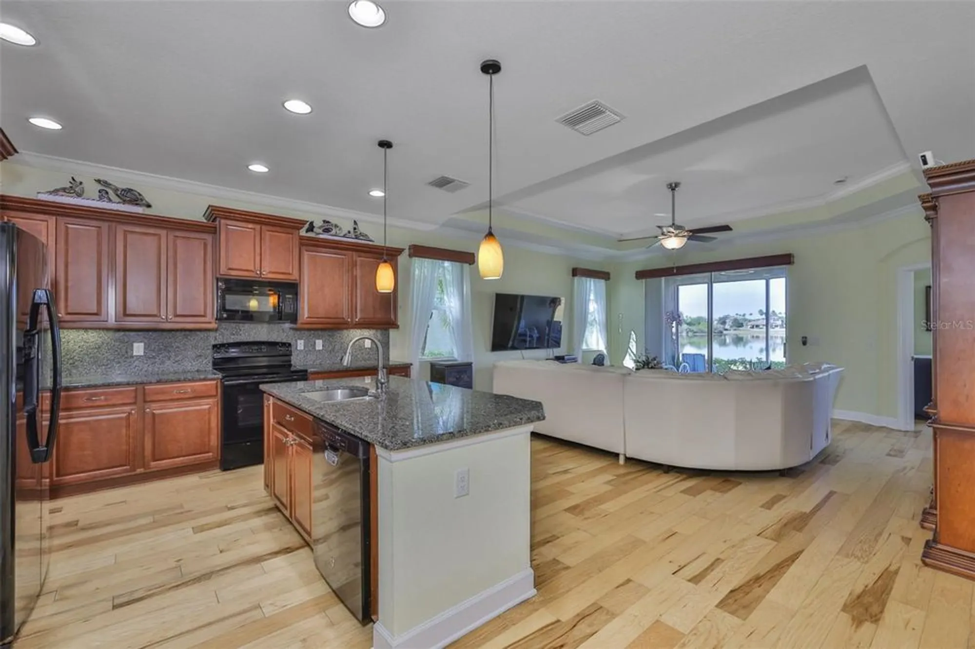 Property Slideshow image 9 of 77 | 2241 nottingham greens dr, Sun City Center, FL, 33573
