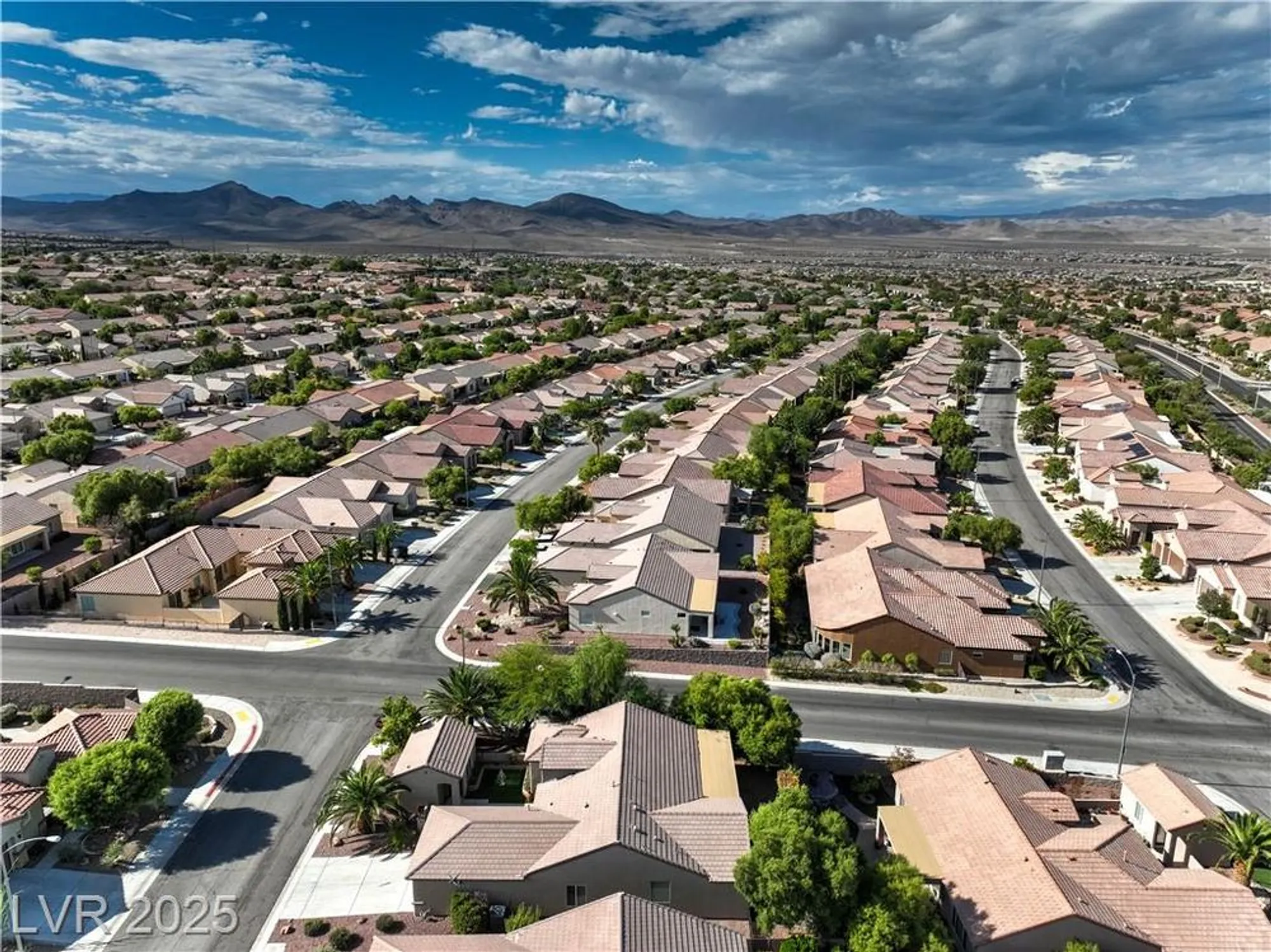 Property Slideshow image 48 of 52 | 2175 waterton rivers dr, Henderson, NV, 89044