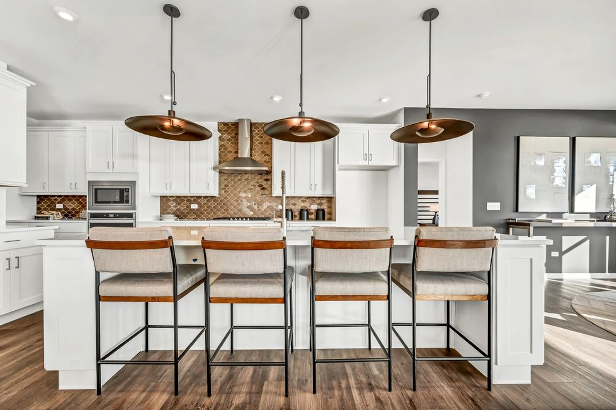 Property Slideshow image 6 of 22 | , Aurora, IL, 60503