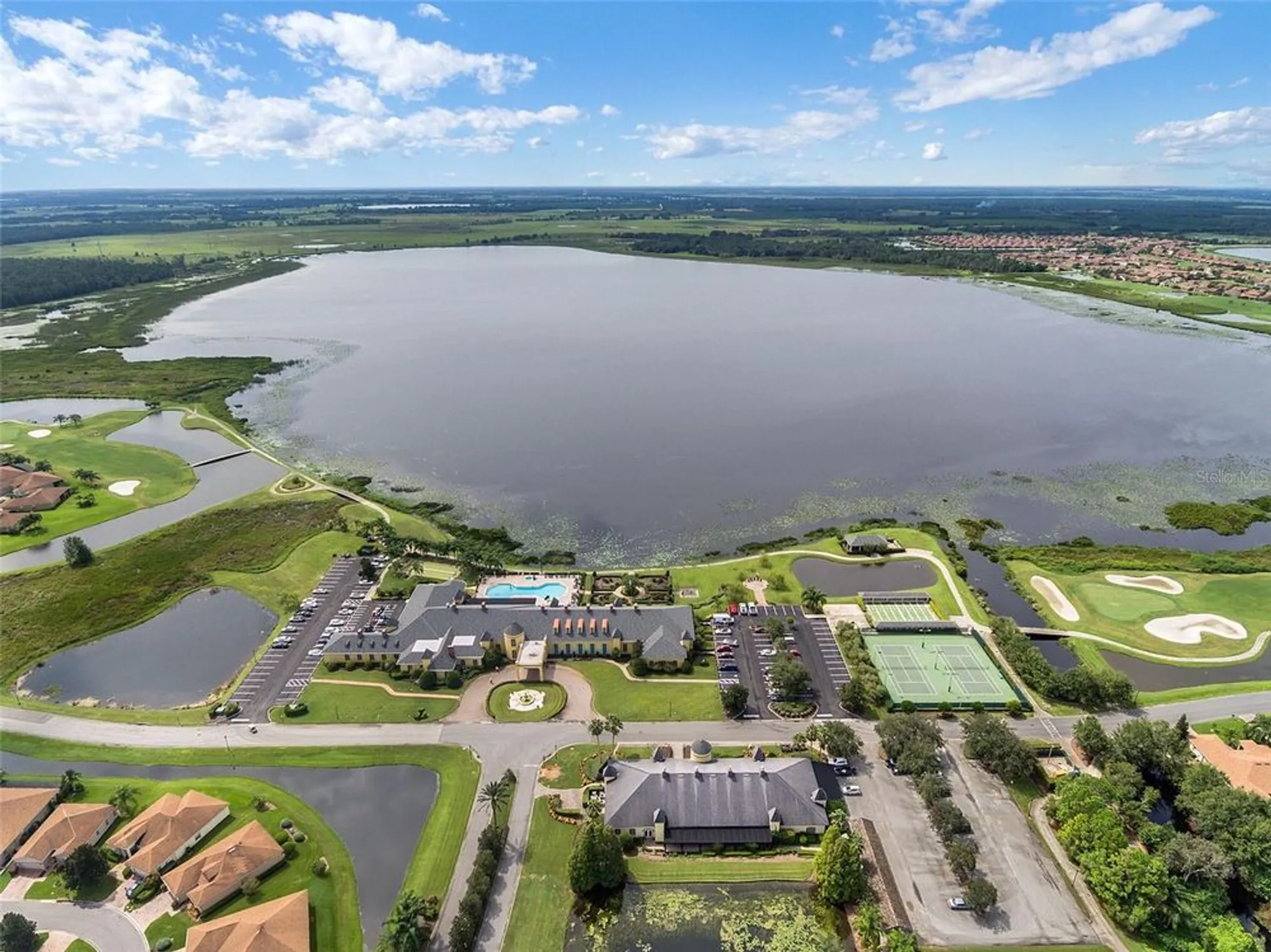 Property Slideshow image 46 of 71 | 1394 oakmont dr, Winter Haven, FL, 33884