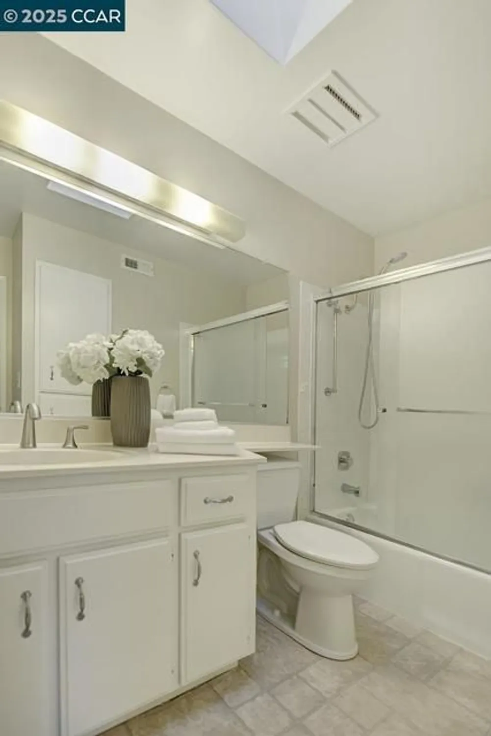 Property Slideshow image 25 of 58 | 3050 rossmoor pkwy apt 1, Walnut Creek, CA, 94595