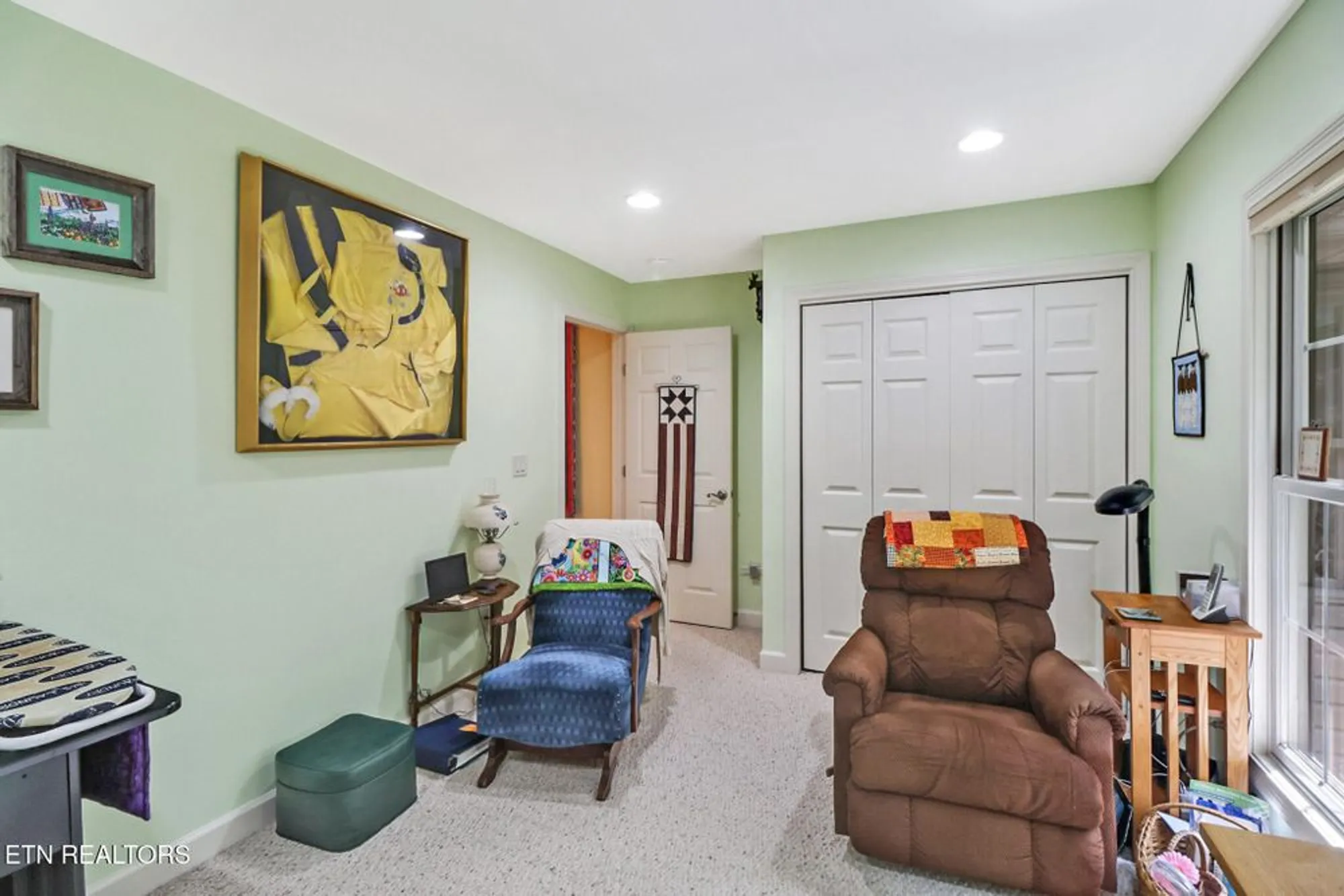 Property Slideshow image 27 of 46 | 169 forest view dr, Crossville, TN, 38558