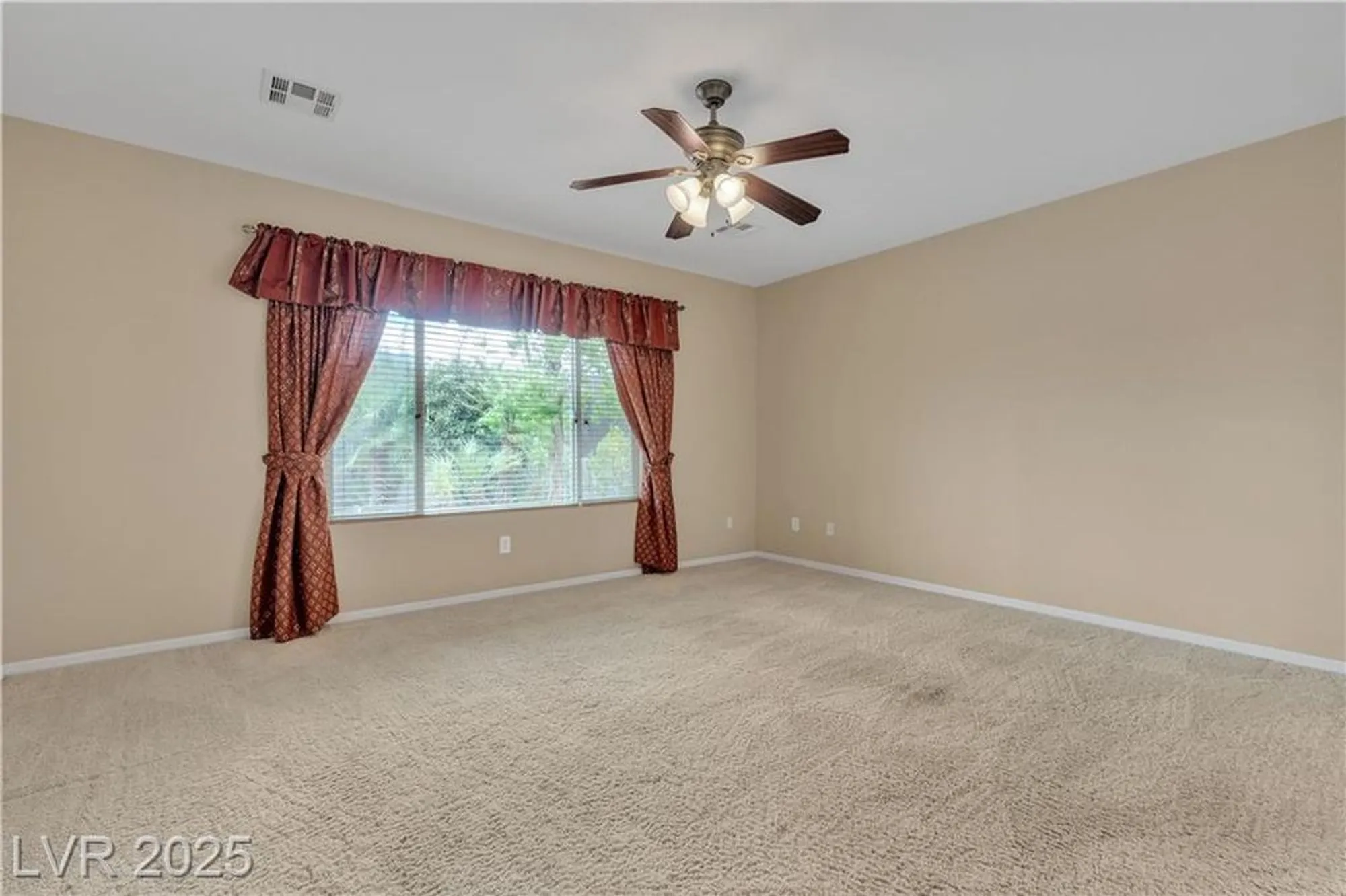 Property Slideshow image 21 of 52 | 2244 savannah river st, Henderson, NV, 89044