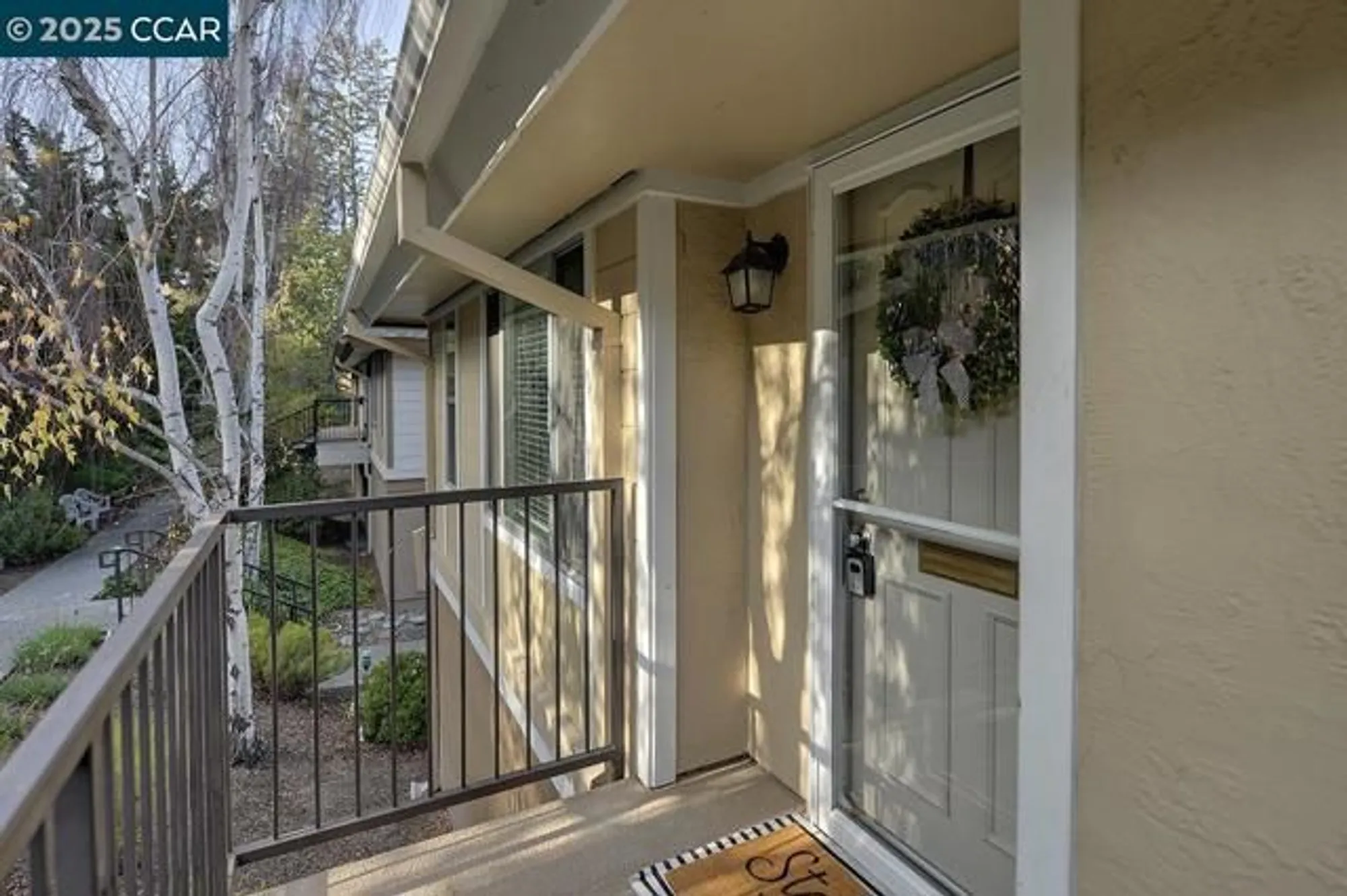 Property Slideshow image 3 of 39 | 1405 ptarmigan dr apt 1, Walnut Creek, CA, 94595