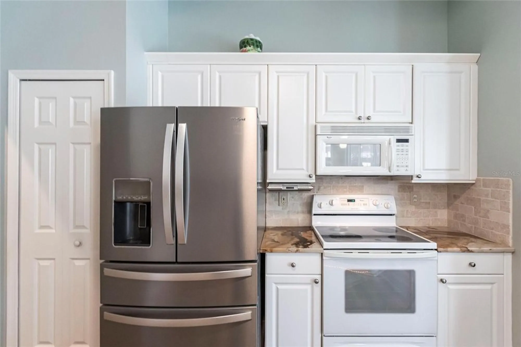 Property Slideshow image 10 of 51 | 14259 reserve ct, Port Charlotte, FL, 33953