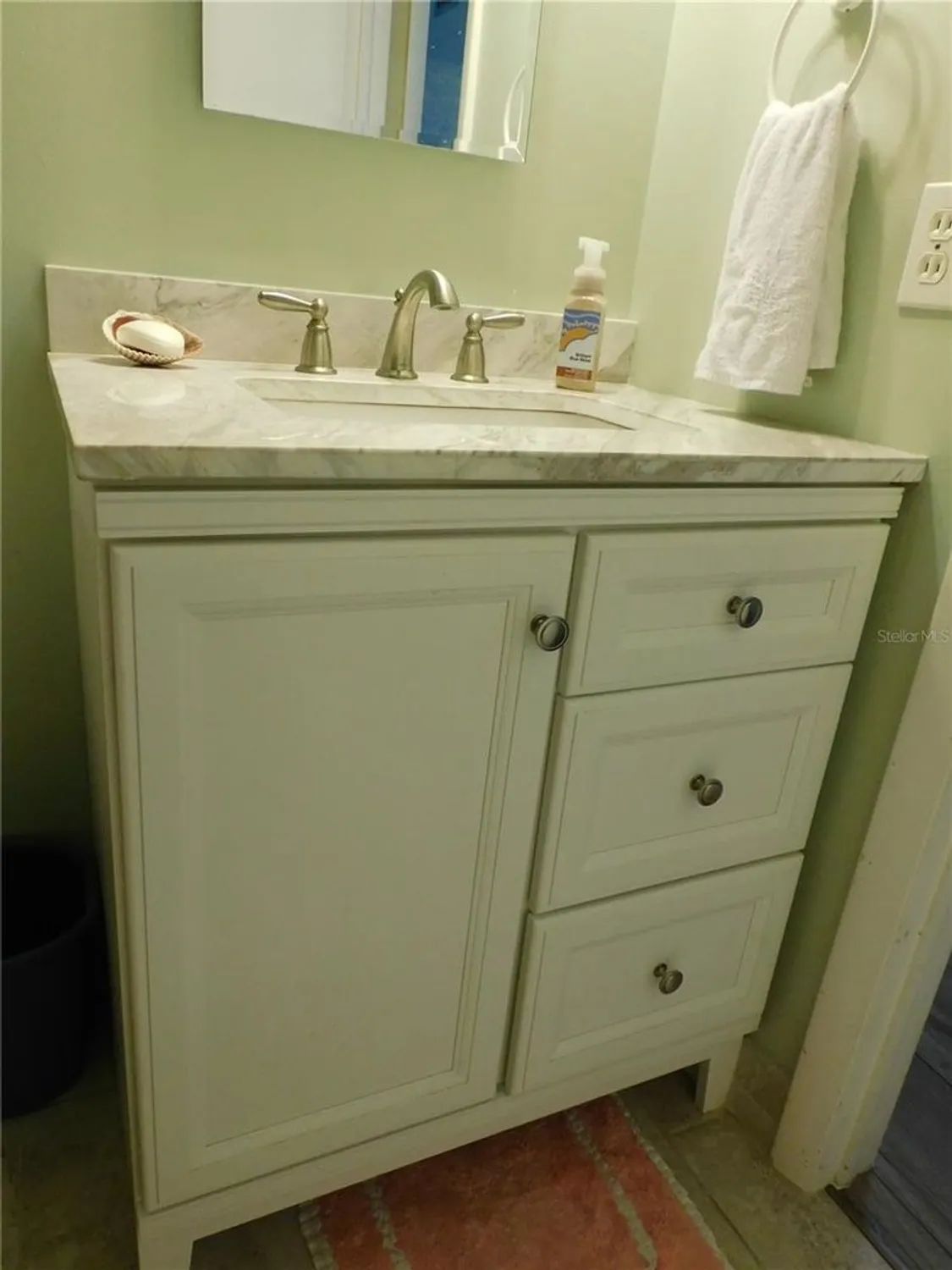 Property Slideshow image 17 of 60 | 9 forbes pl 310, Dunedin, FL, 34698