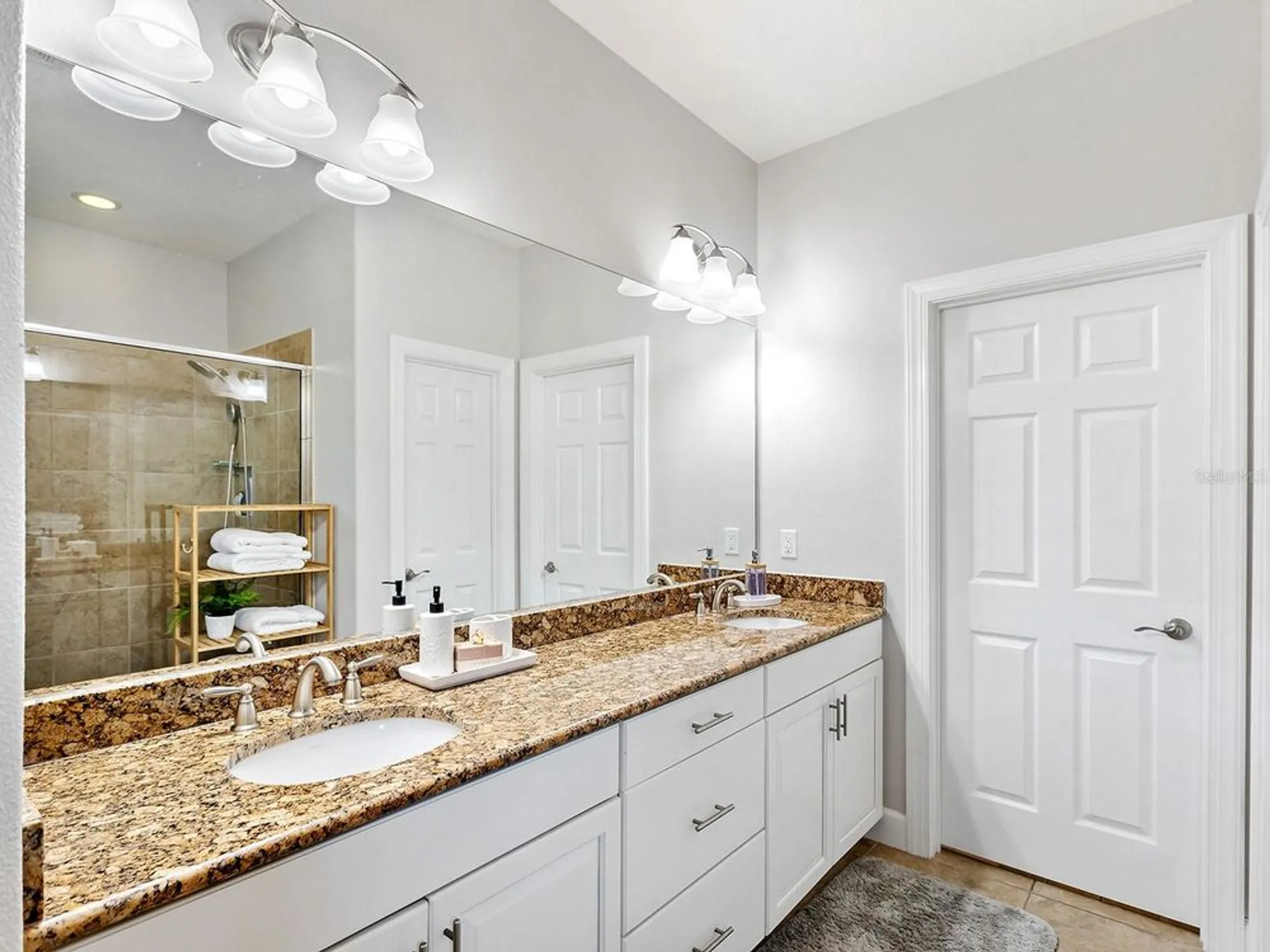 Property Slideshow image 44 of 81 | 12729 fontana loop, Lakewood Ranch, FL, 34211